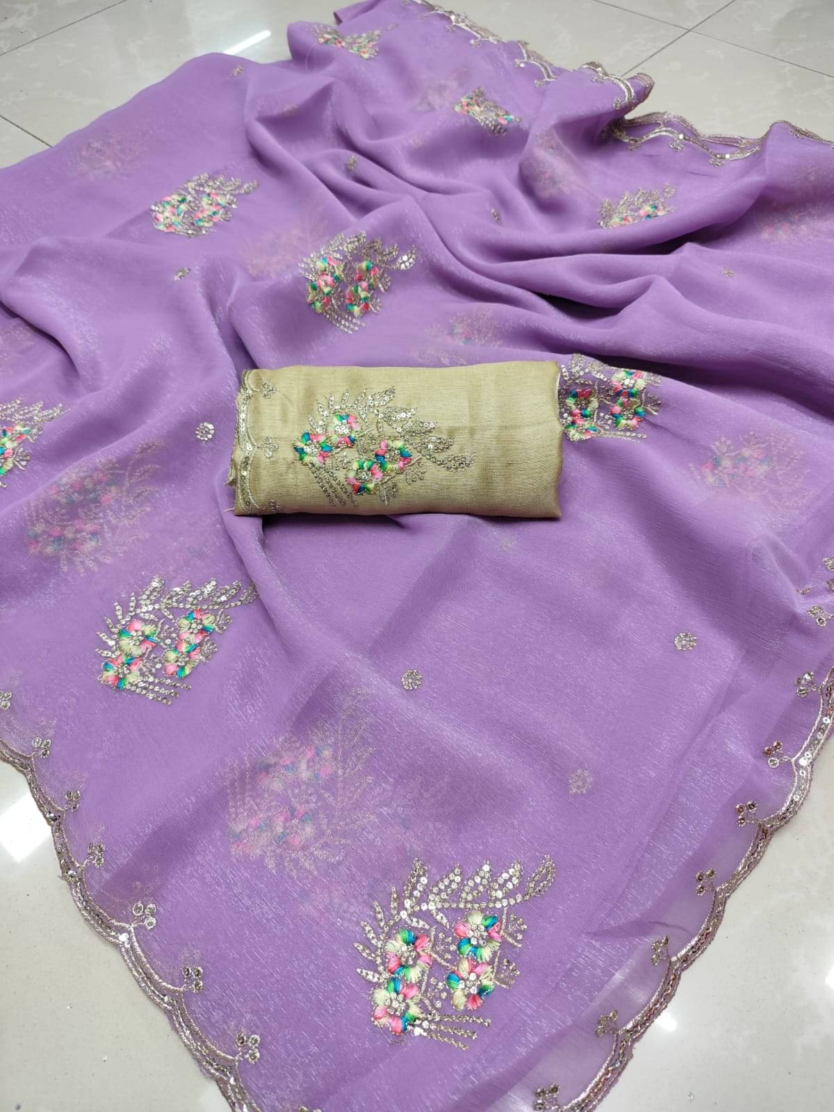     			Sareez House Chiffon Embroidered Regular Saree With Unstitched Blouse Piece ( Purple )