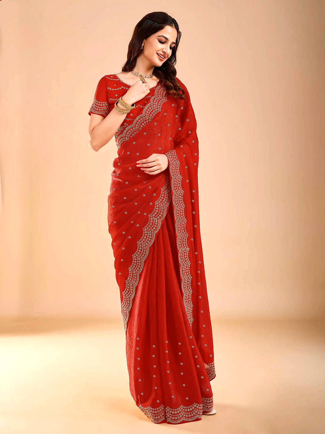     			Sareez House Silk Blend Self Design Regular Saree With Unstitched Blouse Piece ( Red )
