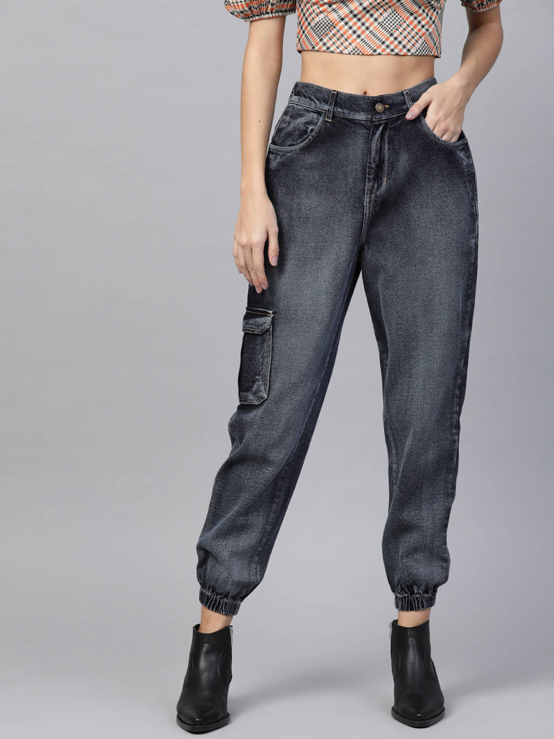     			Sassafras Women's Relaxed Fit Mid-Rise Jeans ( Navy )