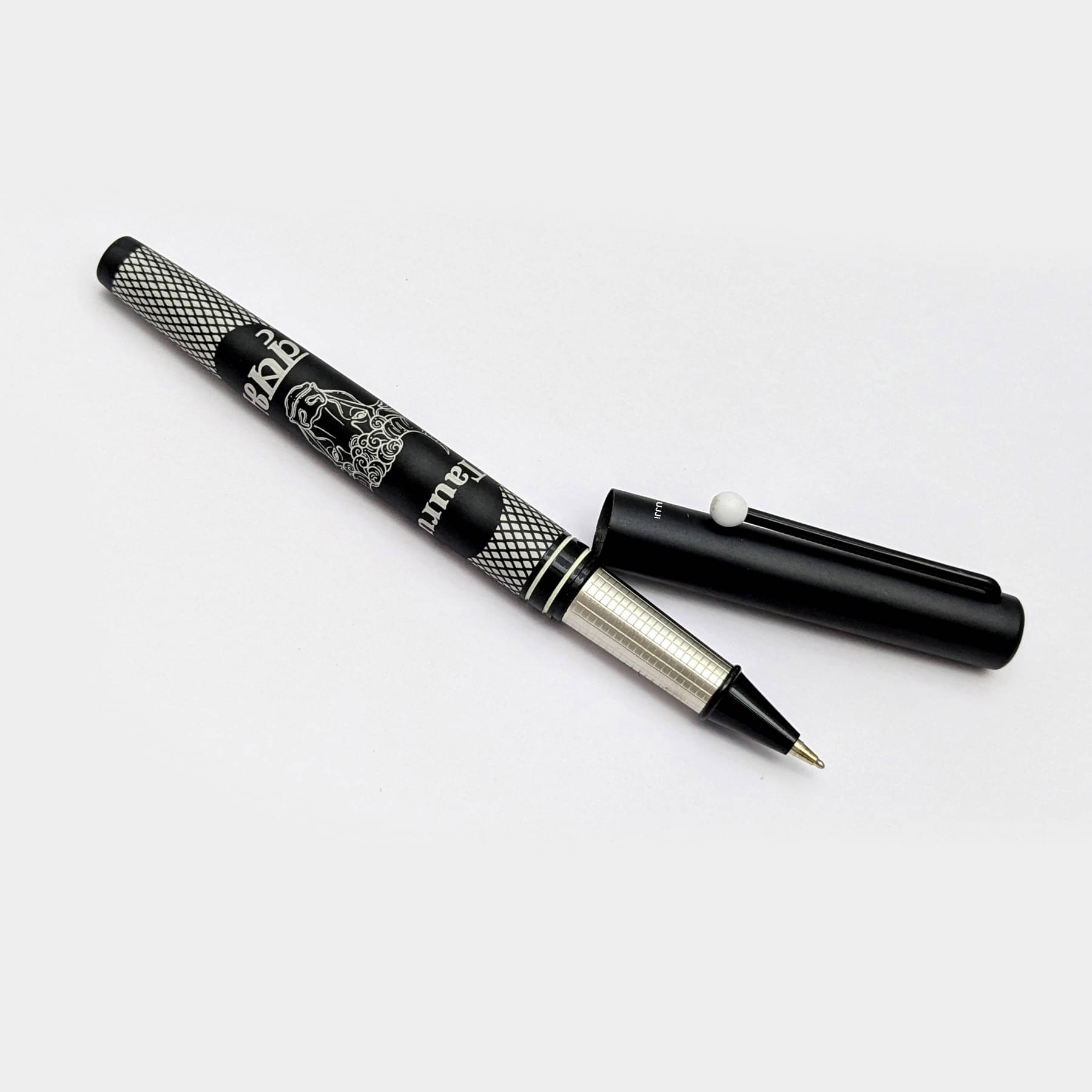     			UJJi Taurus (Vrishabh) Designed Black Aluminum Metal Blue Ink Roller Ball Pen