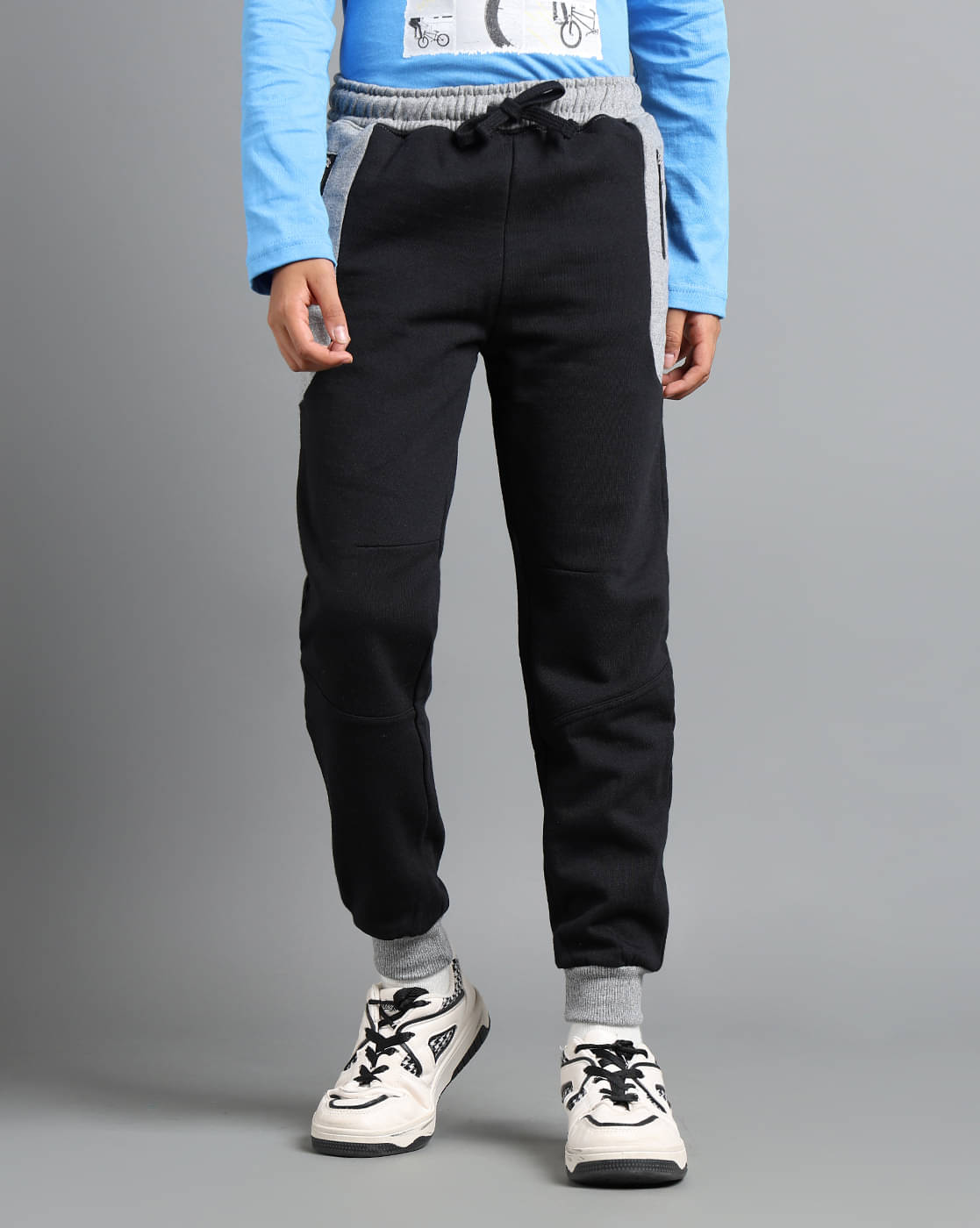     			Under Fourteen Only Pack of 1 Boys Fleece Trackpant ( BLACK )