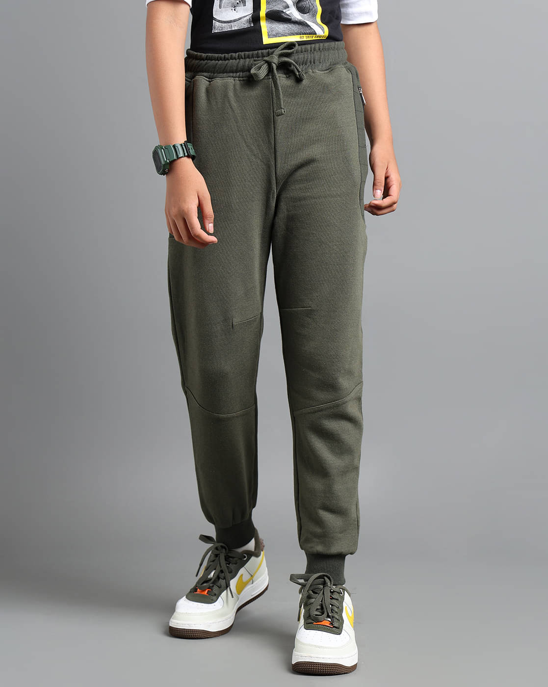     			Under Fourteen Only Pack of 1 Boys Fleece Trackpant ( OLIVE )
