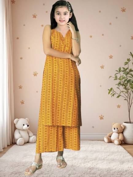     			Vetrokart Girls Cotton Blend Kurti with Pants ( Pack of 1 , Yellow )