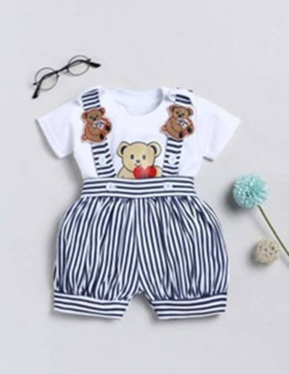     			Villata fashion Pack of 1 Baby Boys Cotton Blend T-Shirt & Dungarees Set ( Black )