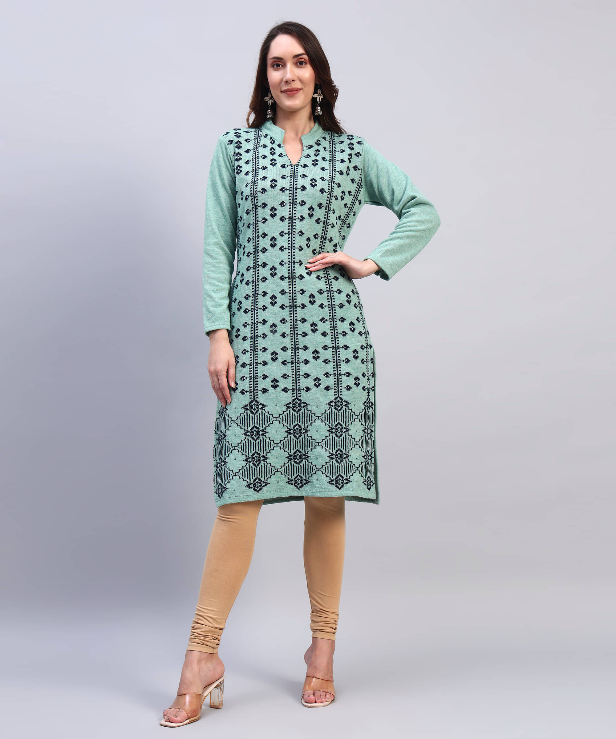     			ZEPPI Women Woollen Self Design Straight Kurti ( Green )