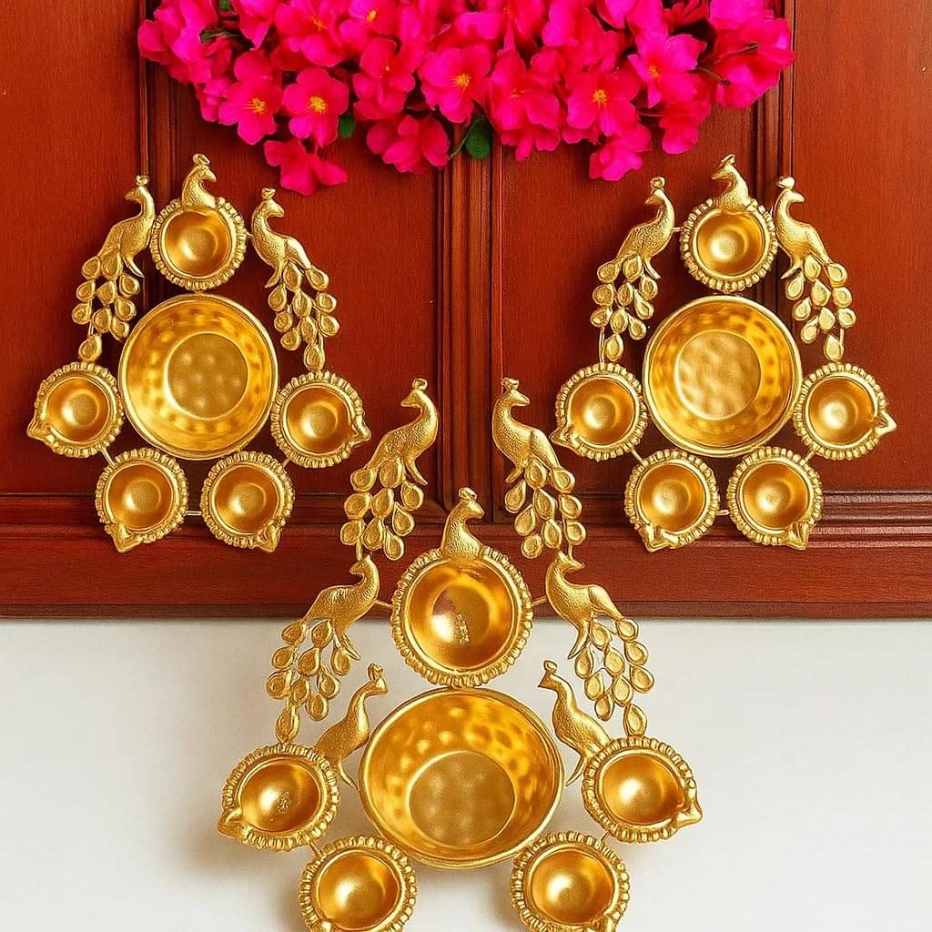     			Adbeni Iron Designer Diya - Pack of 1