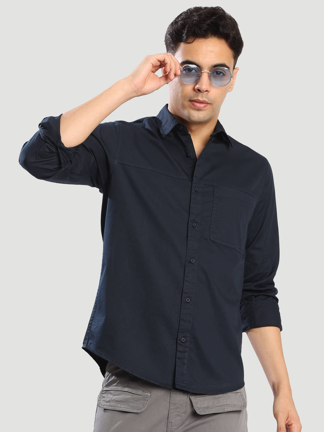     			Bene Kleed 100% Cotton Regular Fit Solids Full Sleeves Men's Casual Shirt - Navy Blue ( Pack of 1 )