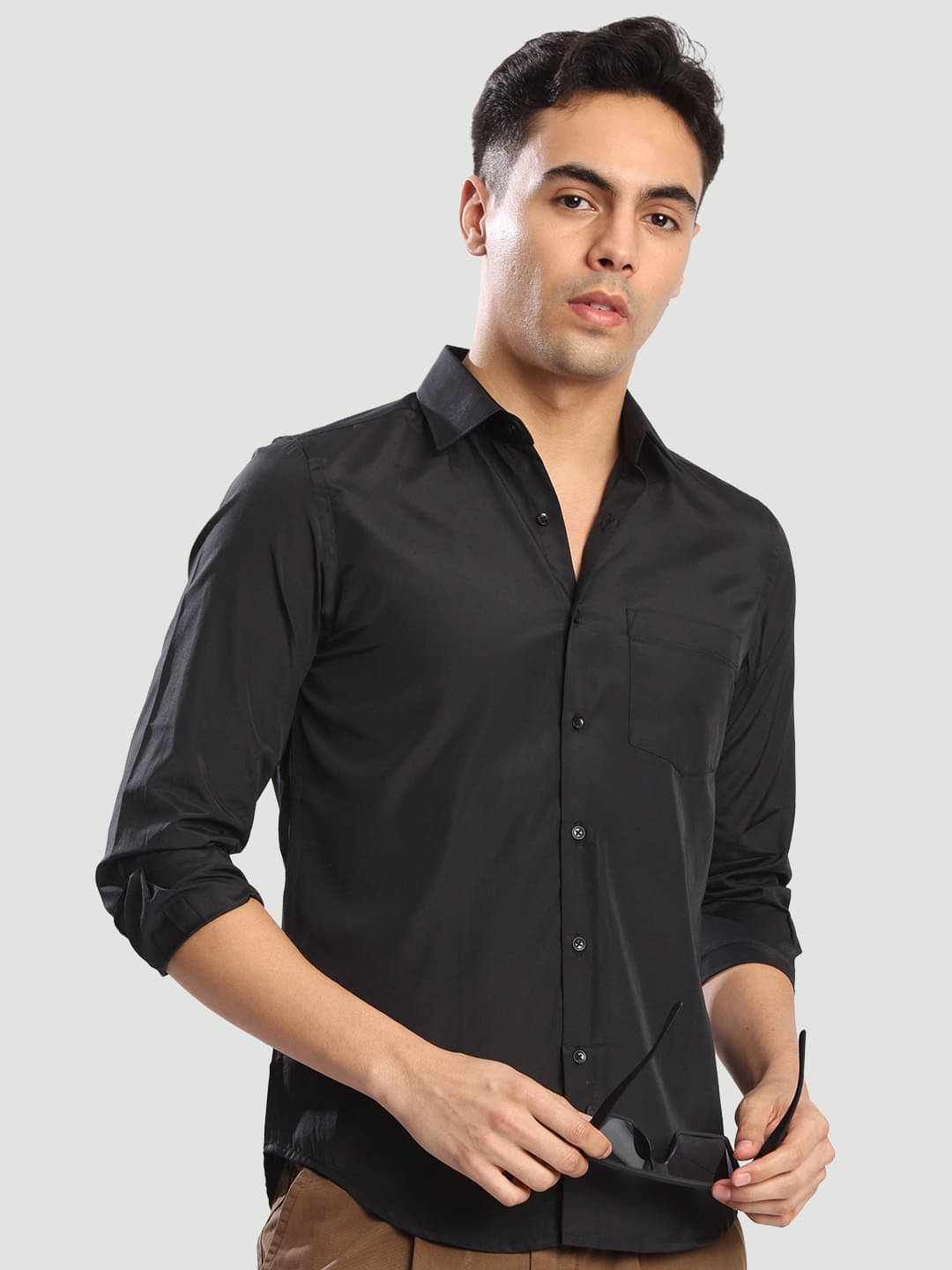    			Bene Kleed Cotton Blend Slim Fit Full Sleeves Men's Formal Shirt - Black ( Pack of 1 )