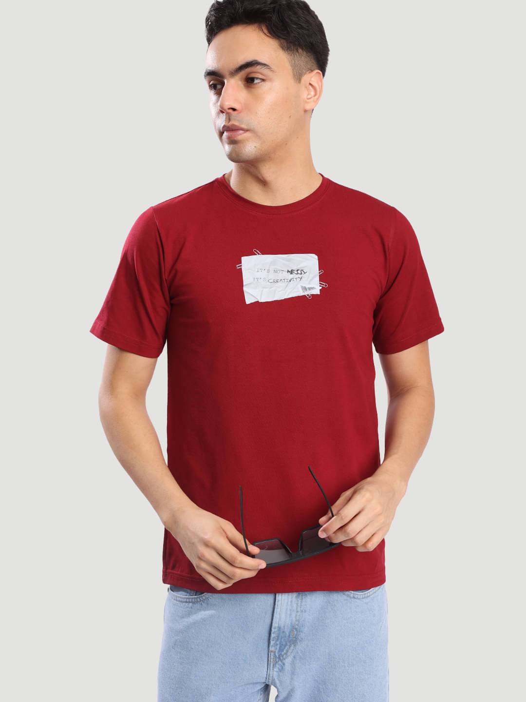     			Bene Kleed Men Cotton Blend Regular Fit Solid T-Shirt ( Maroon )