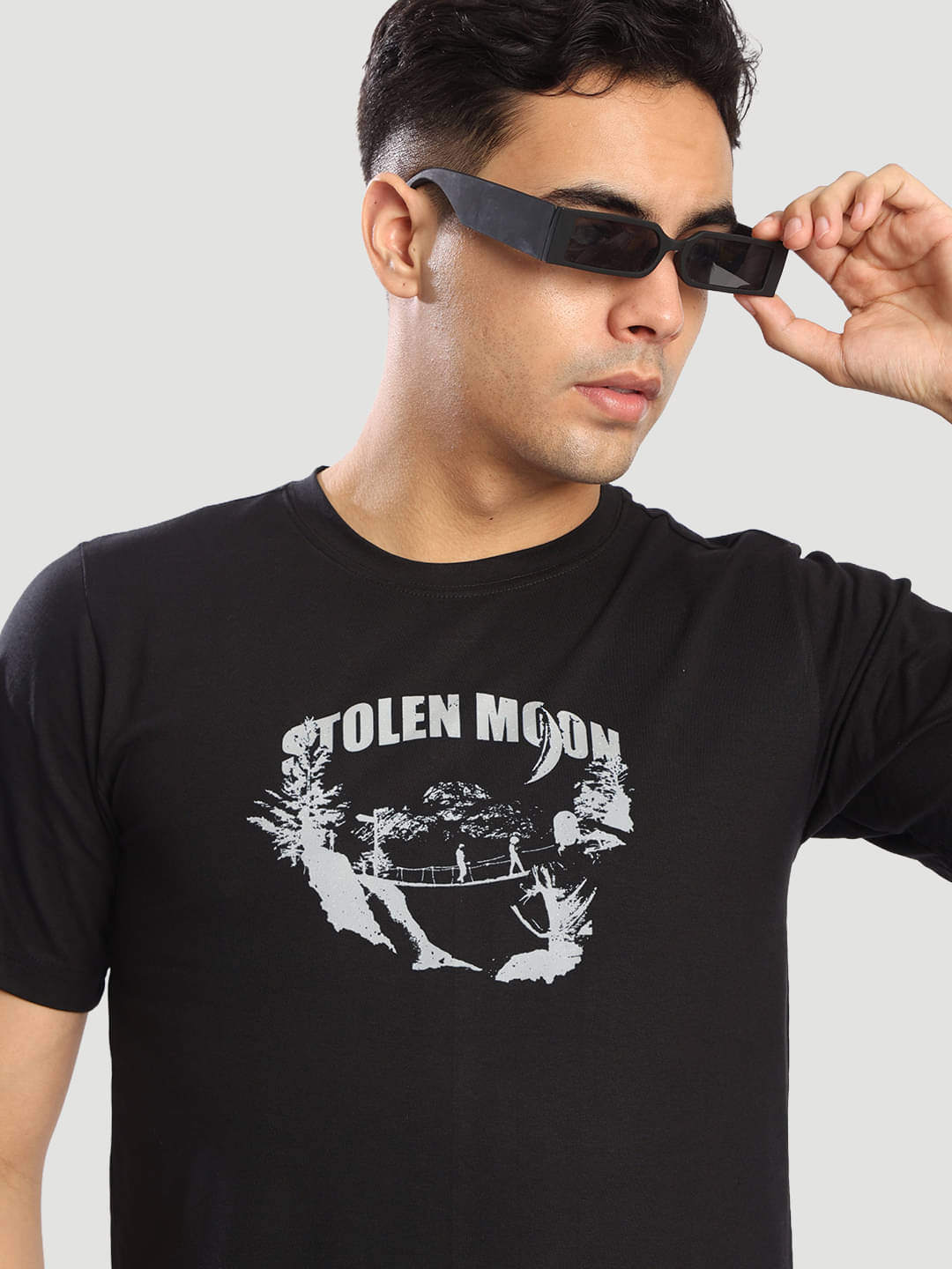     			Bene Kleed Men Cotton Blend Regular Fit Printed T-Shirt ( Black )