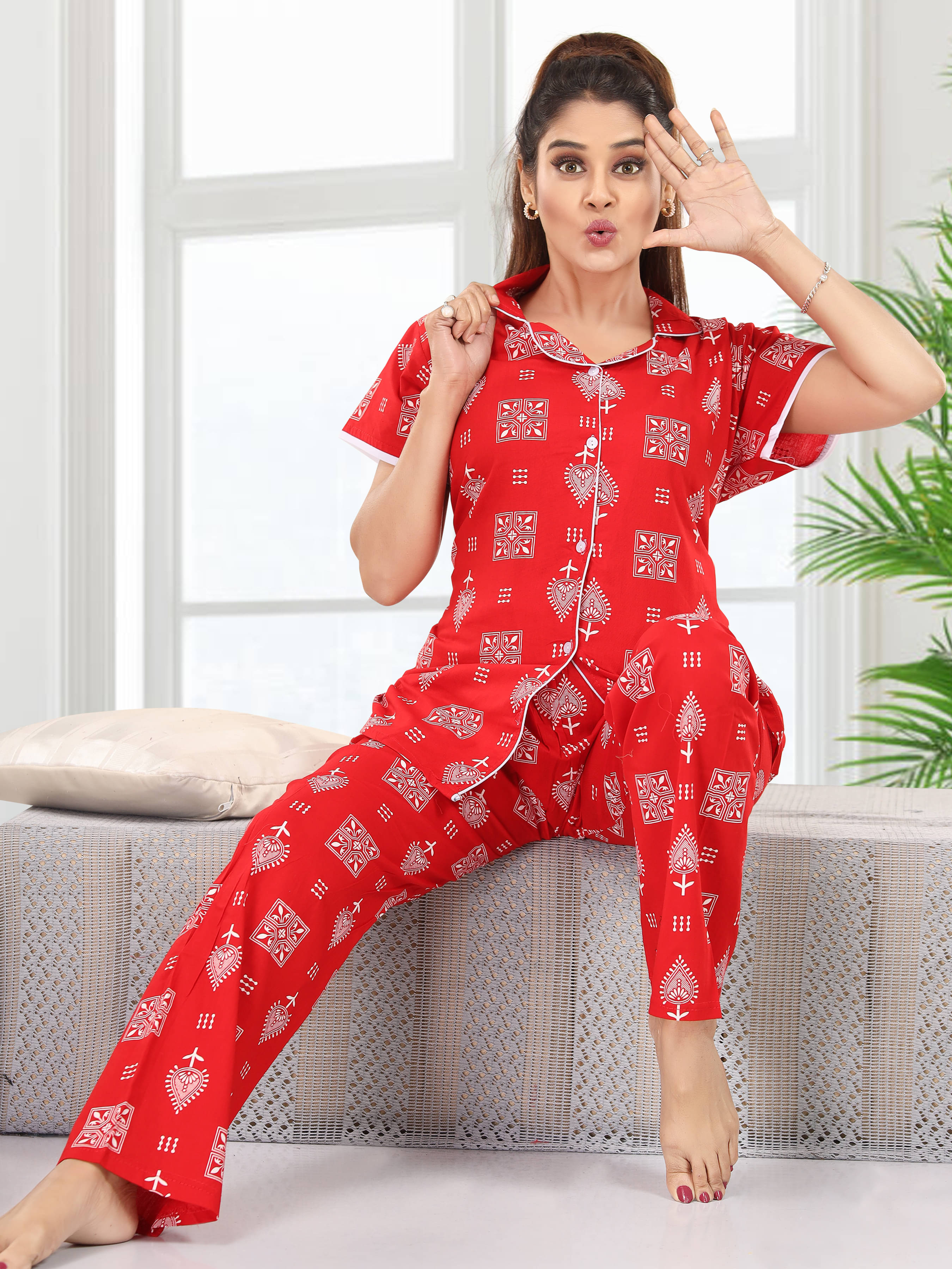     			Cinco Cotton Self Design Women Top with Pyjama ( Red )