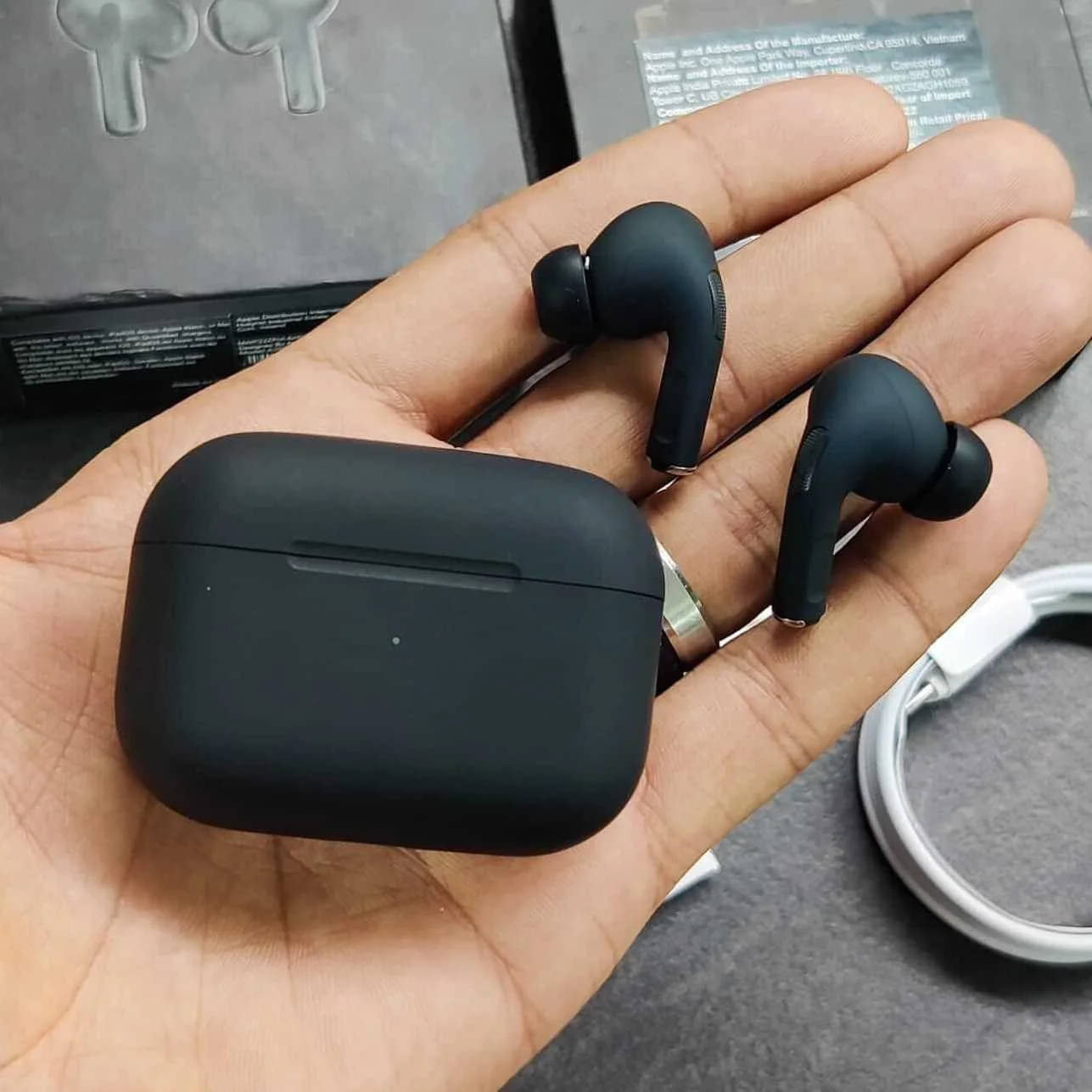     			Combo of EarPods and Series 10 logo watch