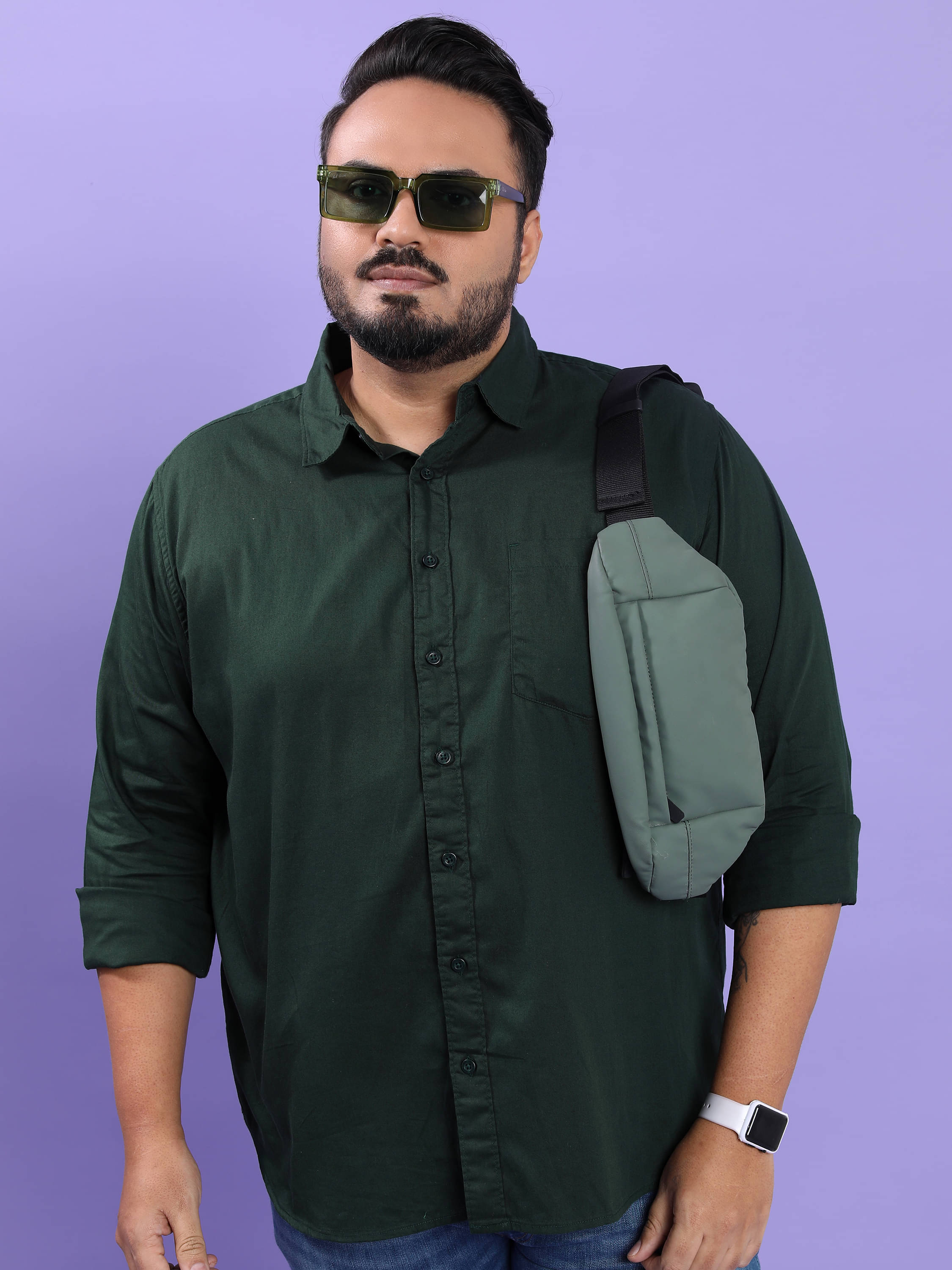 Highlander 100% Cotton Regular Fit Solids Full Sleeves Men's Casual Shirt - Green ( Pack of 1 ) Highlander 100% Cotton Regular Fit Solids Full Sleeves Men's Casual Shirt - Green ( Pack of 1 )