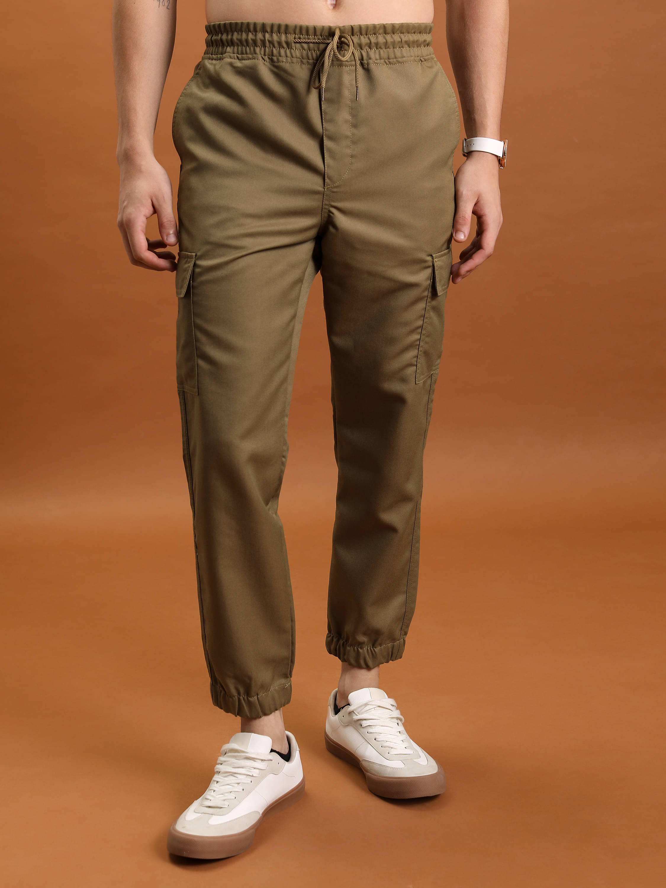     			Highlander Regular Men's Cargos - Khaki ( Pack of 1 )