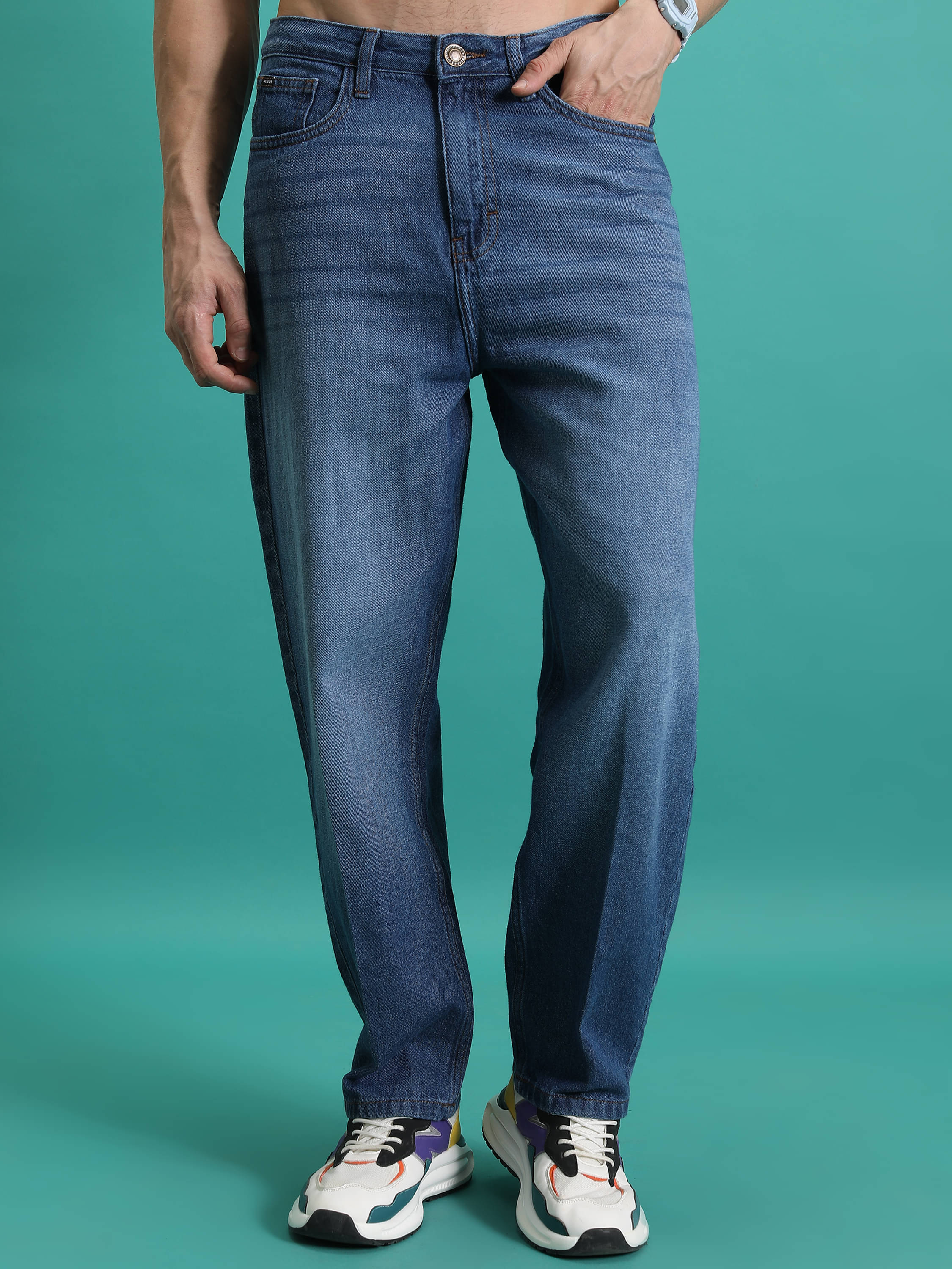 Highlander Relaxed Basic Men's Jeans - Blue ( Pack of 1 ) Highlander Relaxed Basic Men's Jeans - Blue ( Pack of 1 )