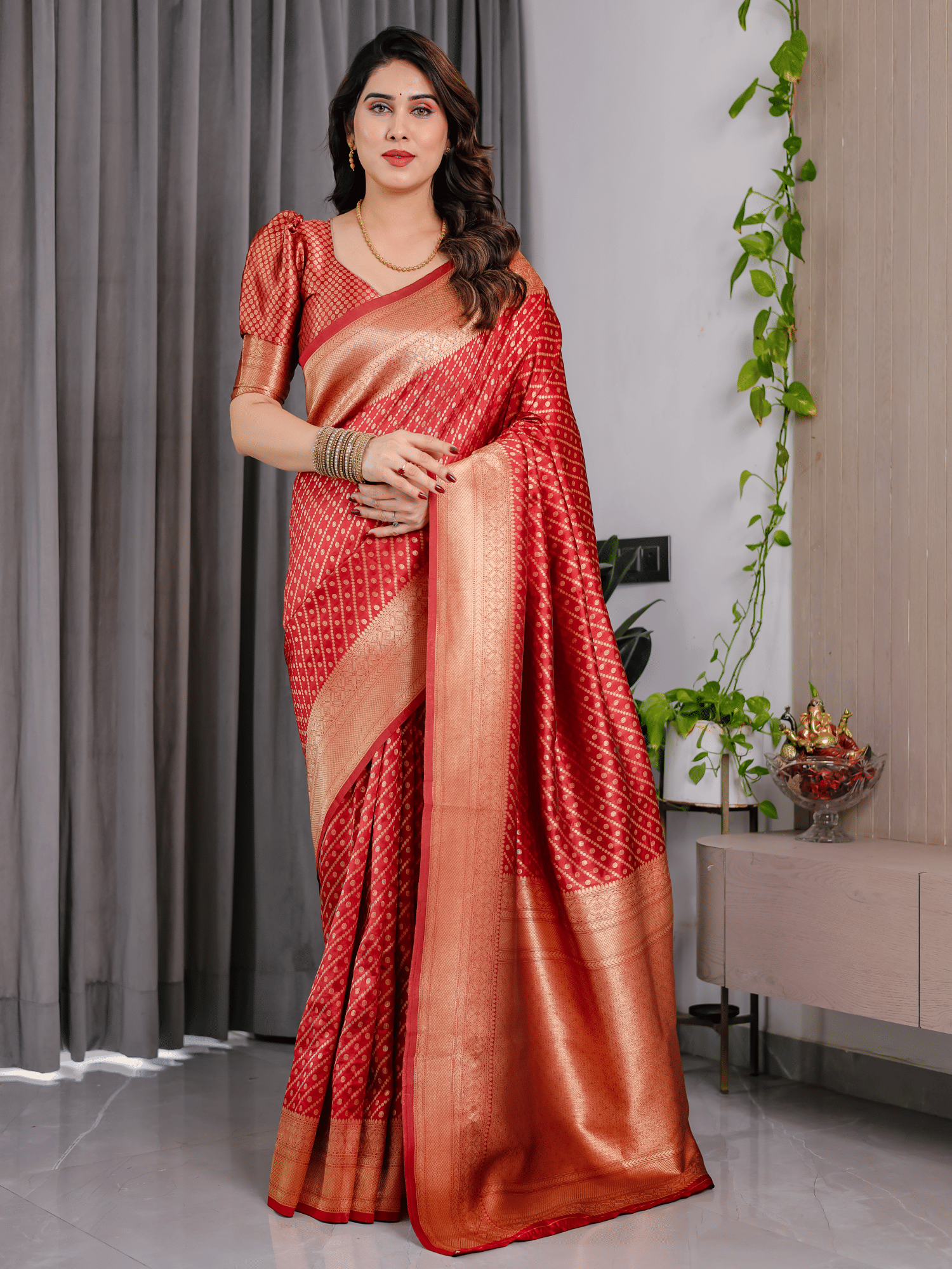 INDIAN SILKS Art Silk Printed Regular Saree With Unstitched Blouse Piece ( Red )     			INDIAN SILKS Art Silk Printed Regular Saree With Unstitched Blouse Piece ( Red )