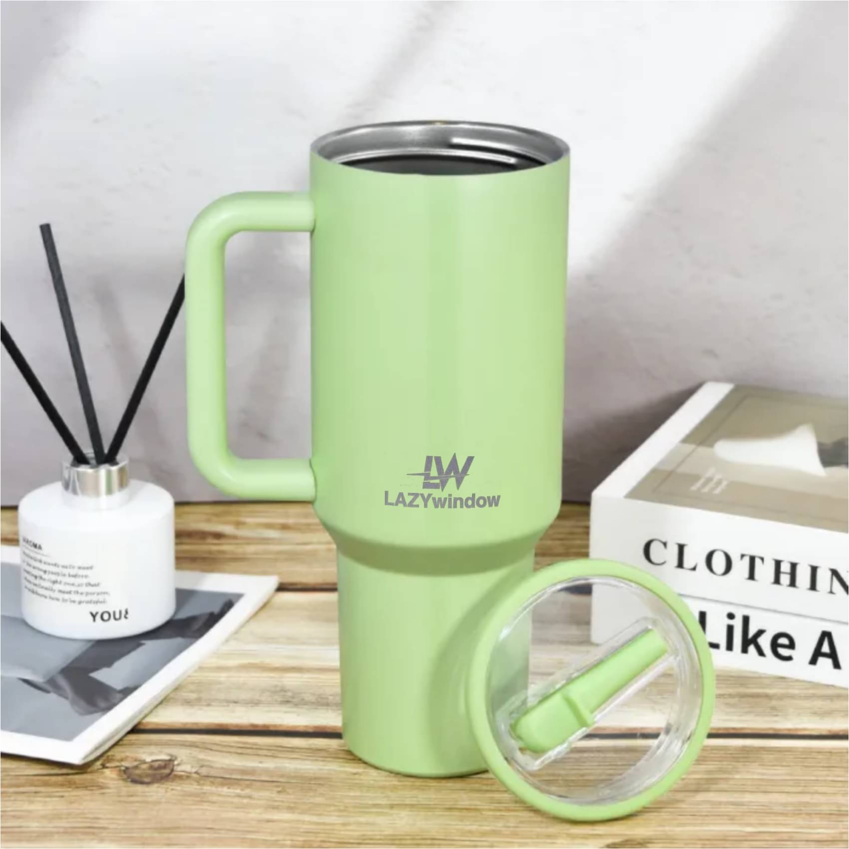     			LAZYWINDOW Green Thermosteel Flask ( 1200 ml )