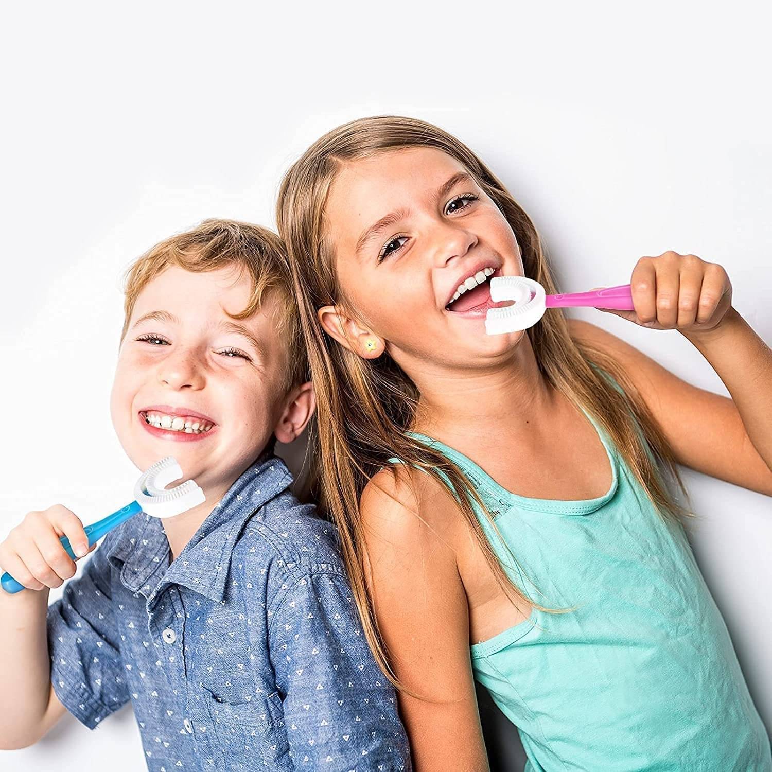     			MAGNIQUE 2 Pc U-Shaped Toothbrush Kids Toddler Toothbrush with Food Grade Soft Silicone Brush Head, Manual Whole Mouth Toothbrush for Kids 360 Oral Teeth Cleaning Design,Multicolor