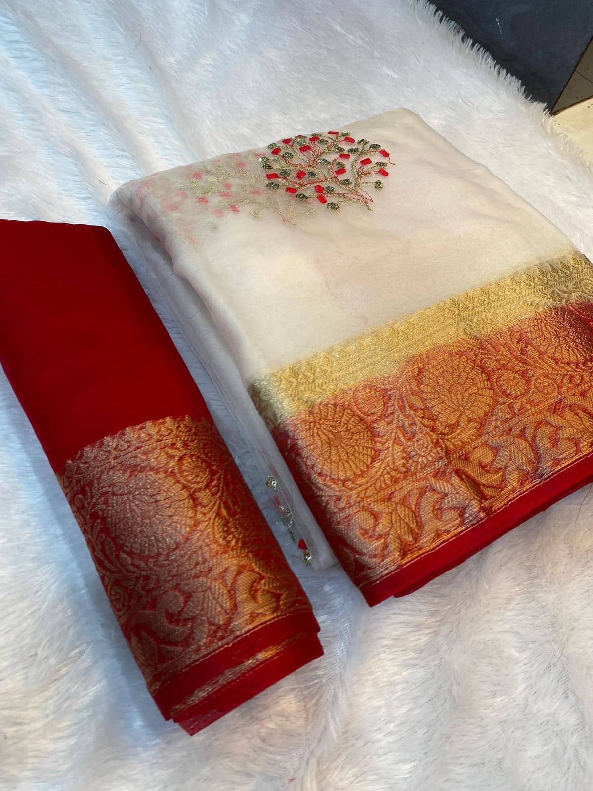 Rangtulika Ethnics Organza Woven Banarasi saree With Unstitched Blouse Piece ( Multicolor ) - Sarees | Buy online on ZillyBuy