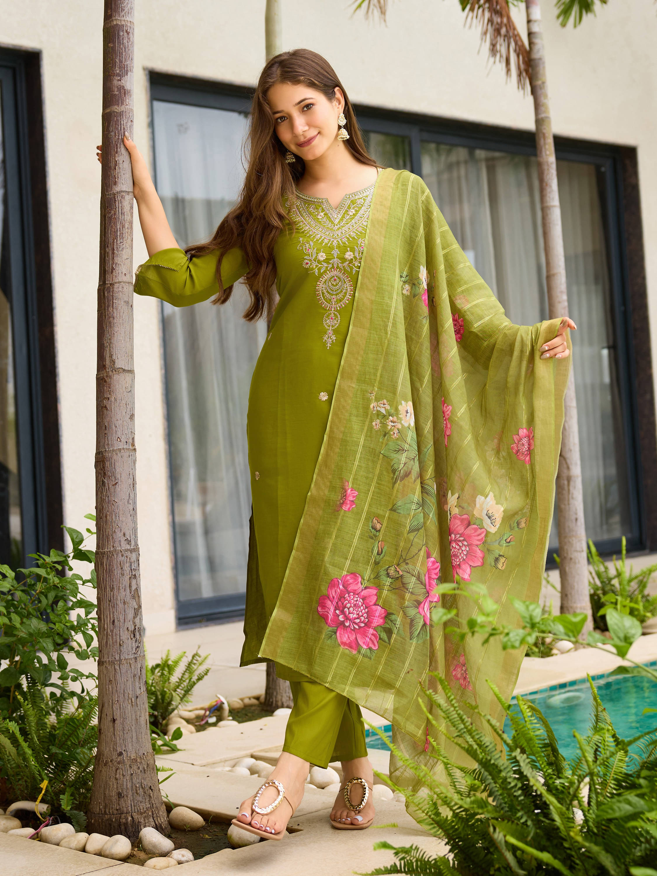     			THE52 Women Viscose Embroidered Straight Kurti With Pants ( Light Green )