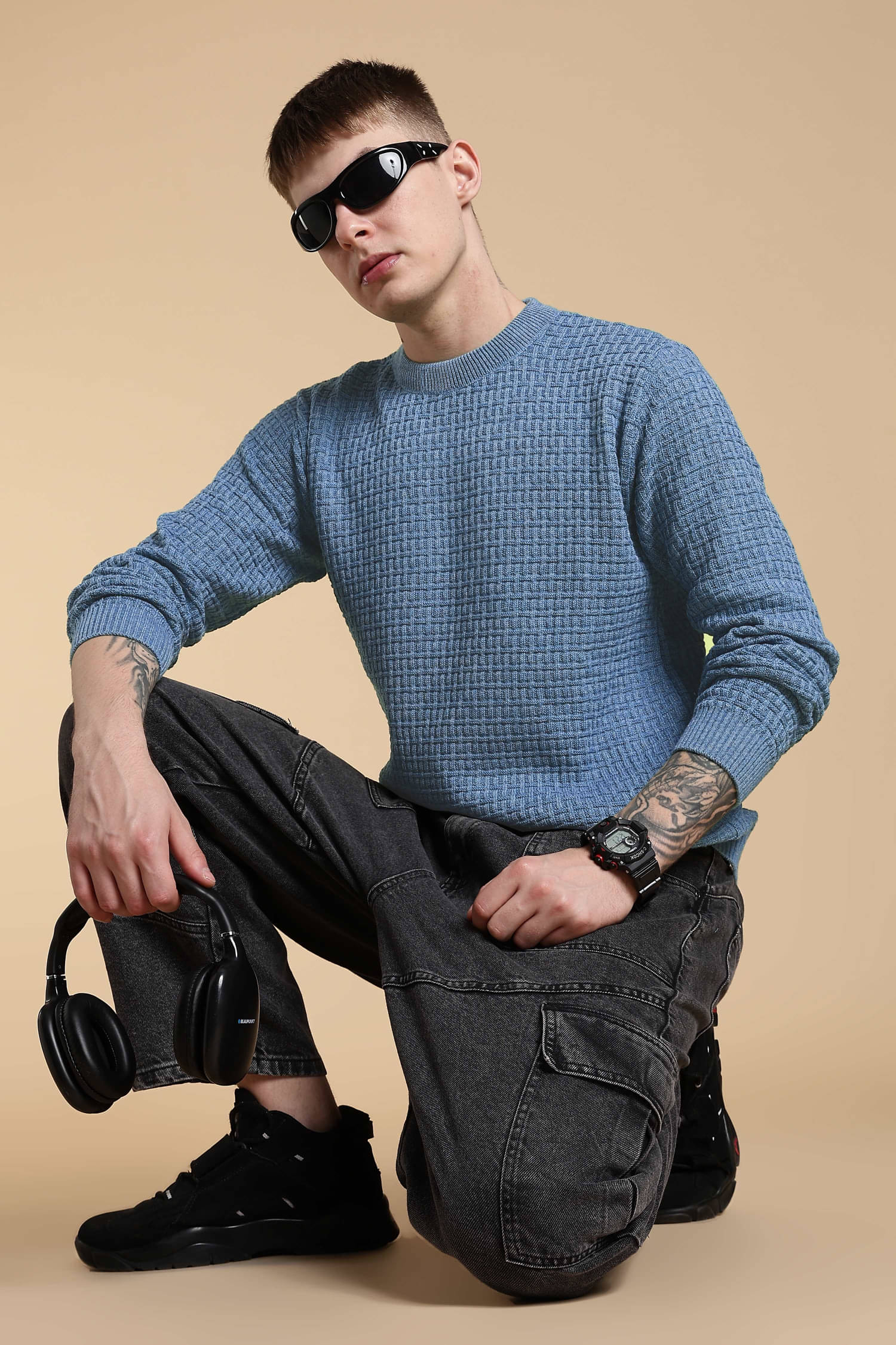     			freaks Woollen Blend Round Neck Men's Full Sleeves Pullover Sweater - Blue ( Pack of 1 )