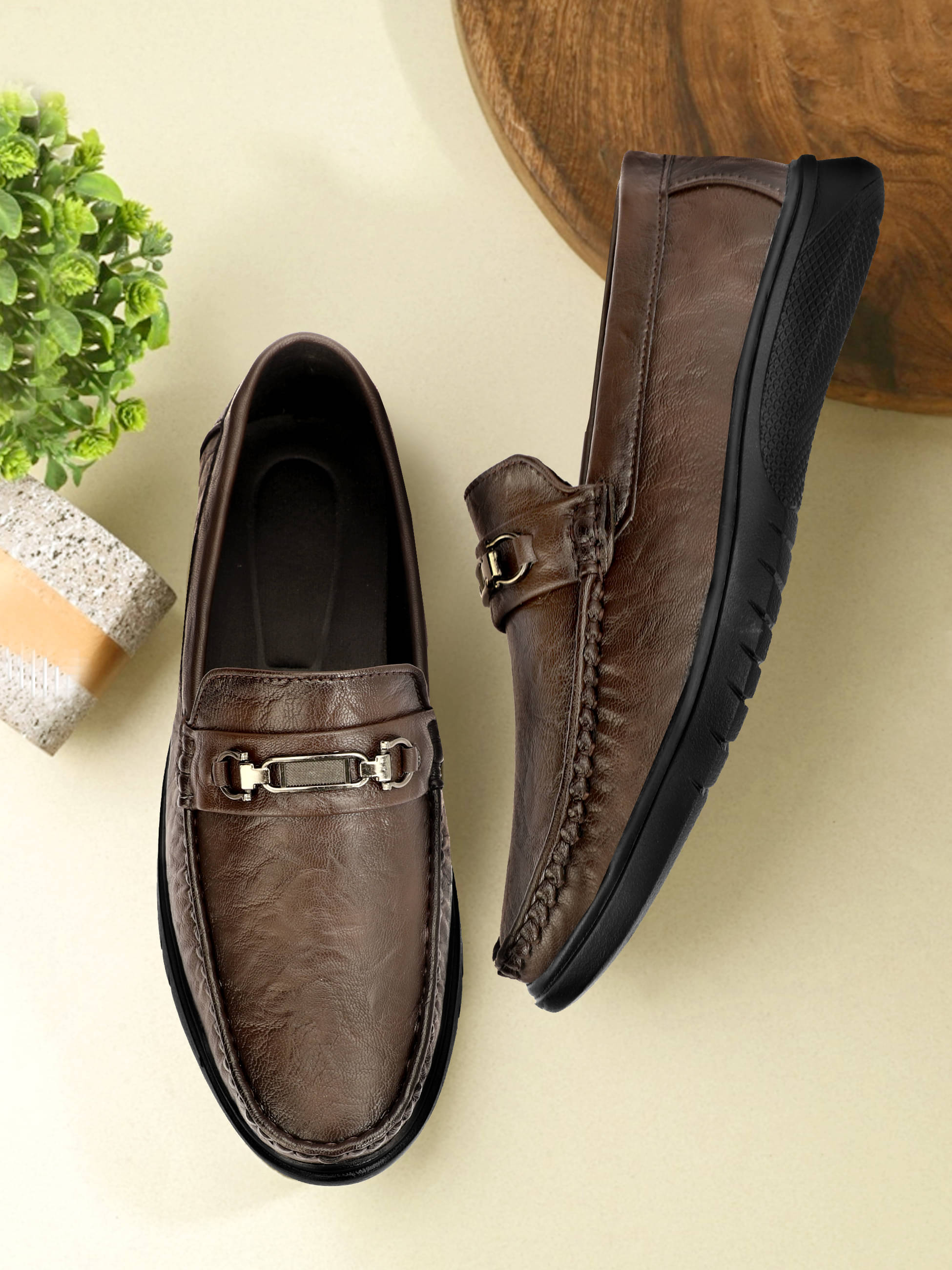     			Buxton Brown Men's Slip on Shoes