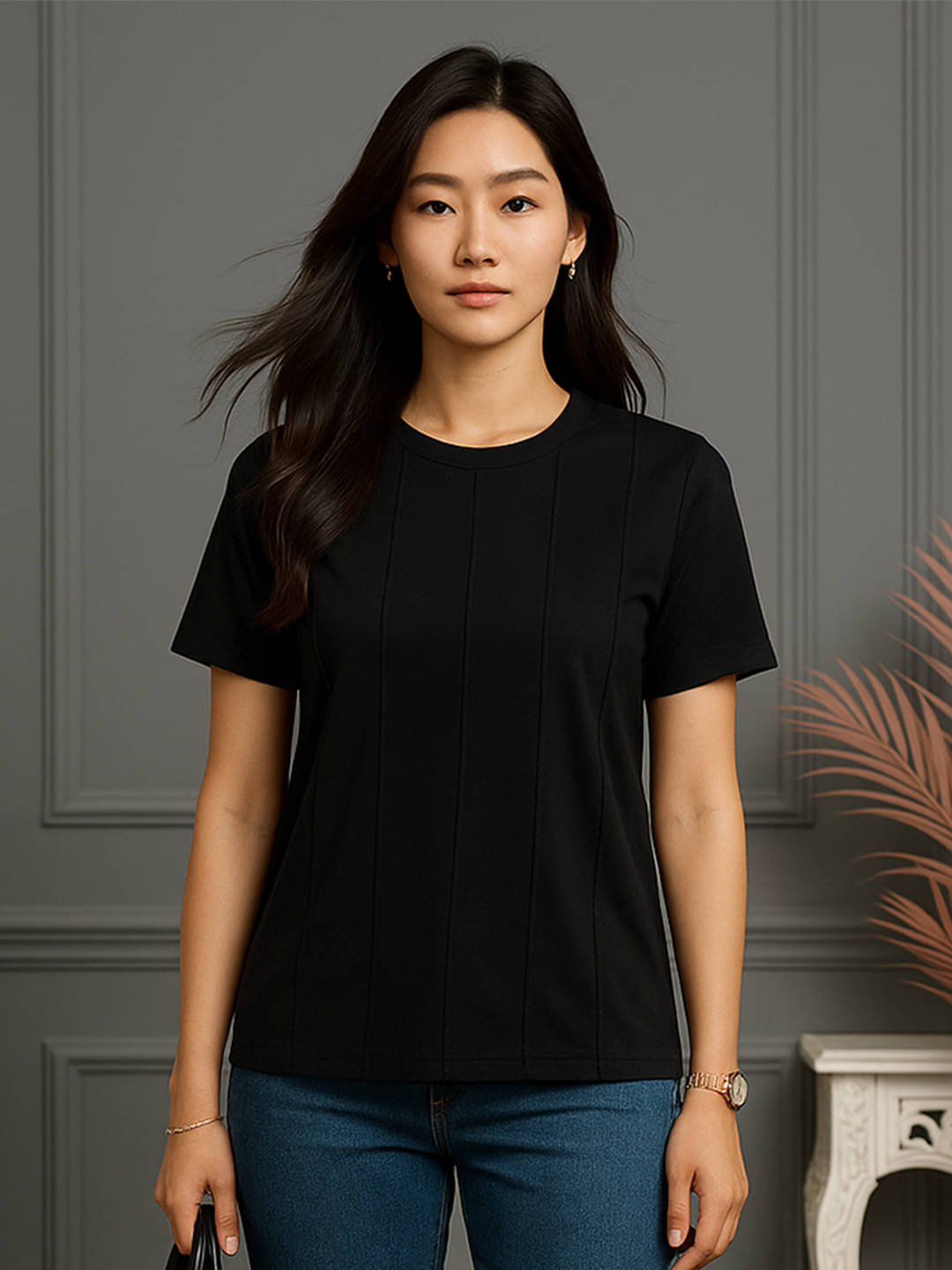     			DTR FASHION Women Cotton Solid Regular Fit Round Neck T-Shirt ( Black )