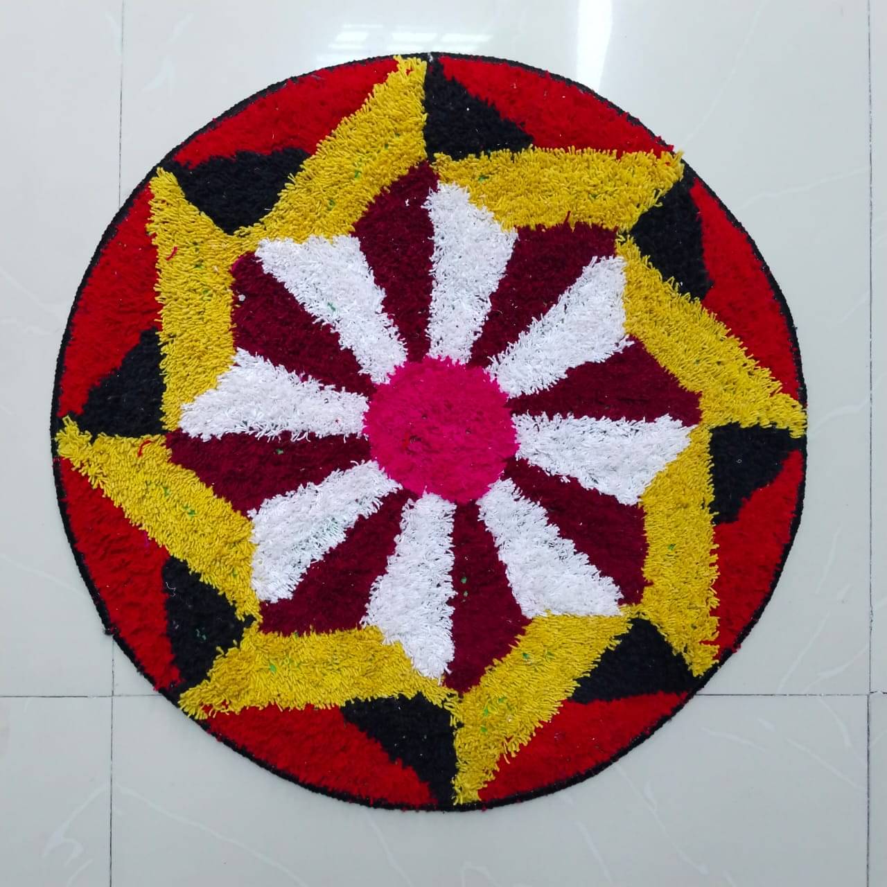     			Hombella Multi Cotton Round Floor Mat ( Pack of 1 )