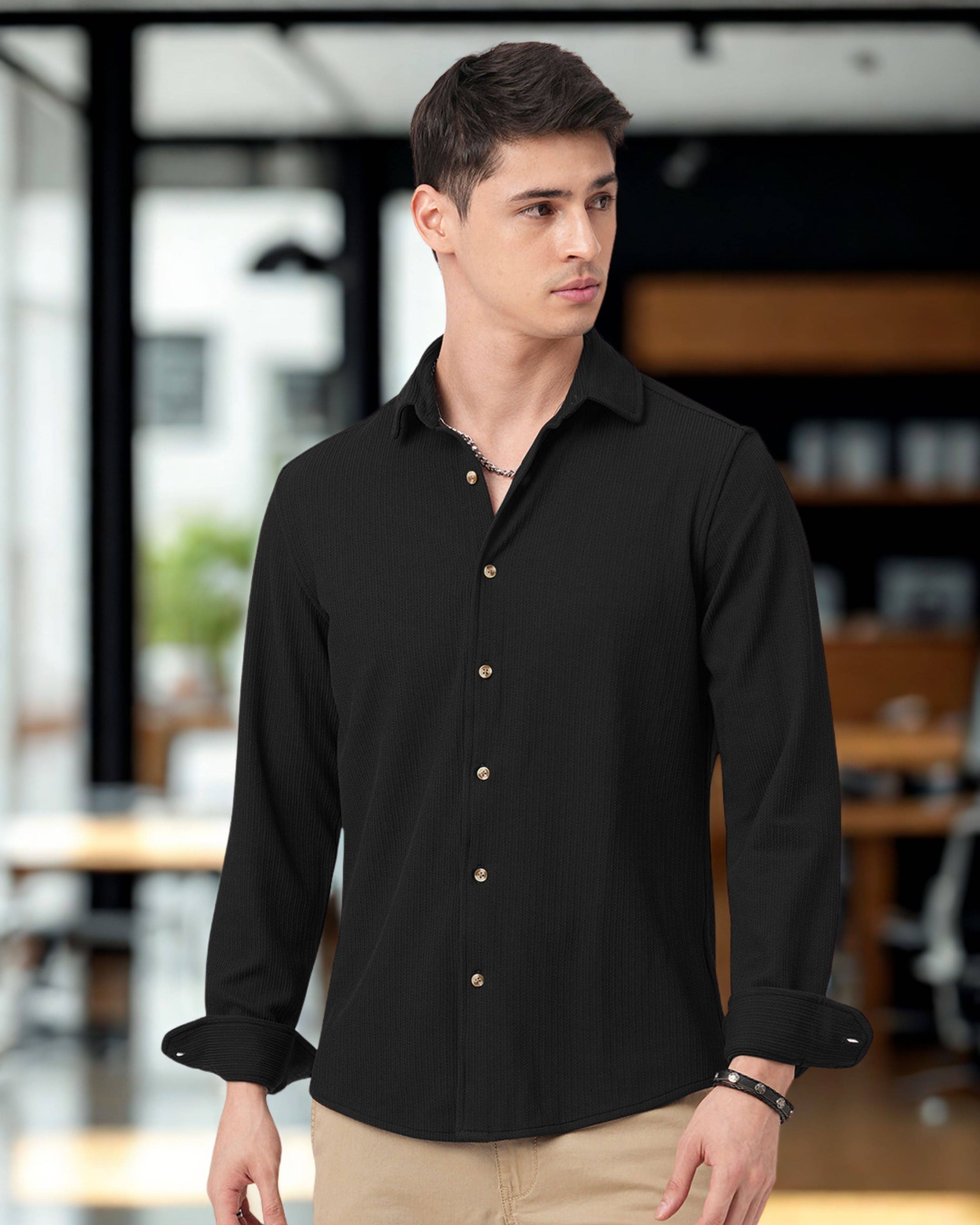     			INDICLUB Poly Cotton Regular Fit Self Design Full Sleeves Men's Casual Shirt - Black ( Pack of 1 )