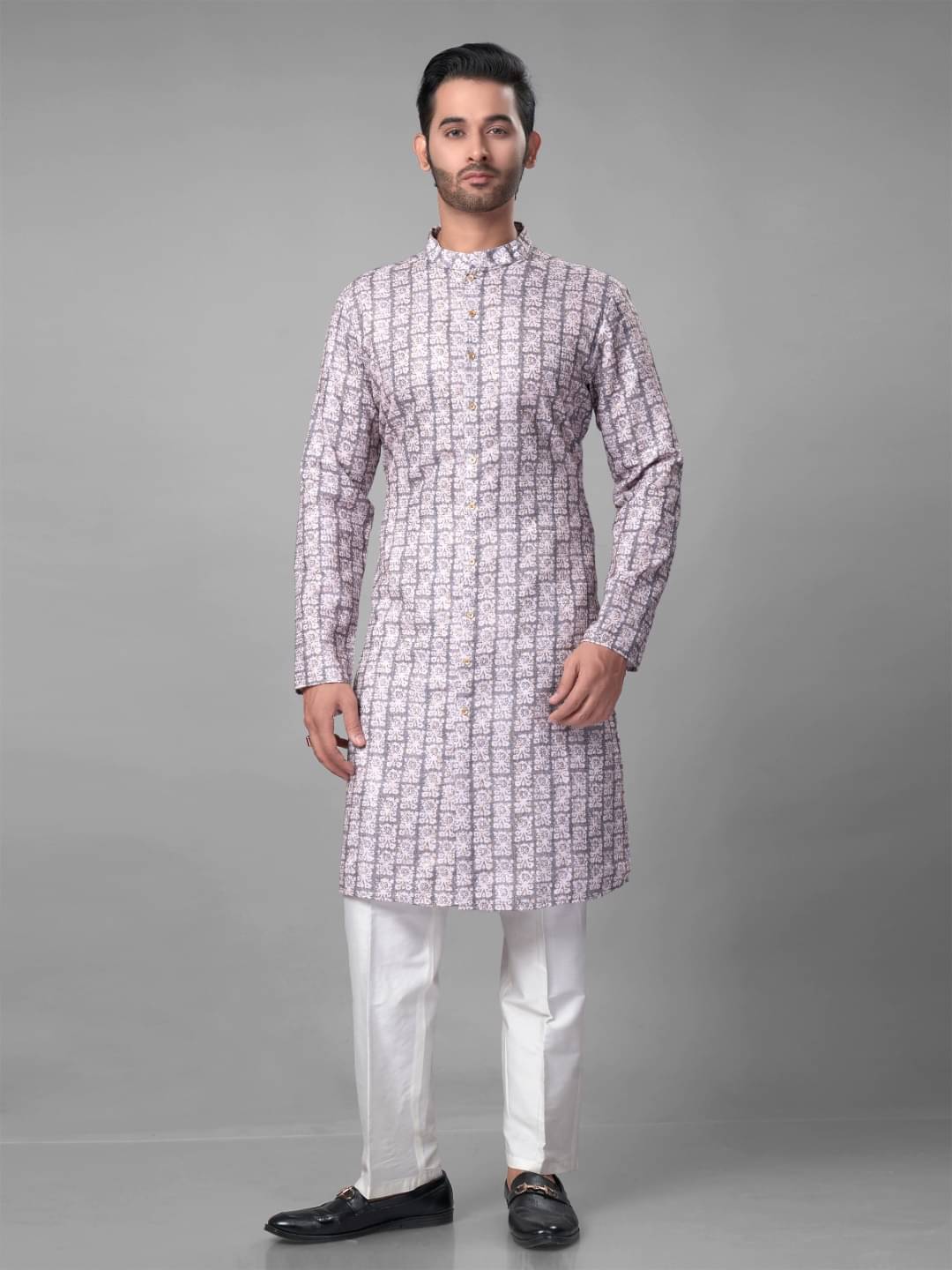     			JUGG JUGG JEEYO Grey Blended Men's Regular Kurta ( Pack of 1 )