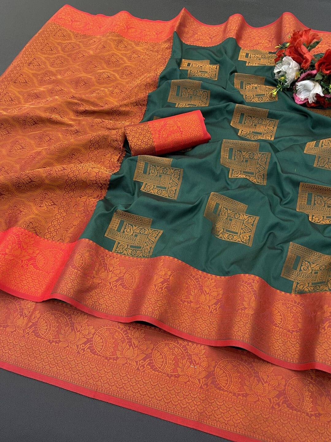 Krisha Enterprise Jacquard Woven Regular Saree With Unstitched Blouse Piece ( Green ) Krisha Enterprise Jacquard Woven Regular Saree With Unstitched Blouse Piece ( Green )