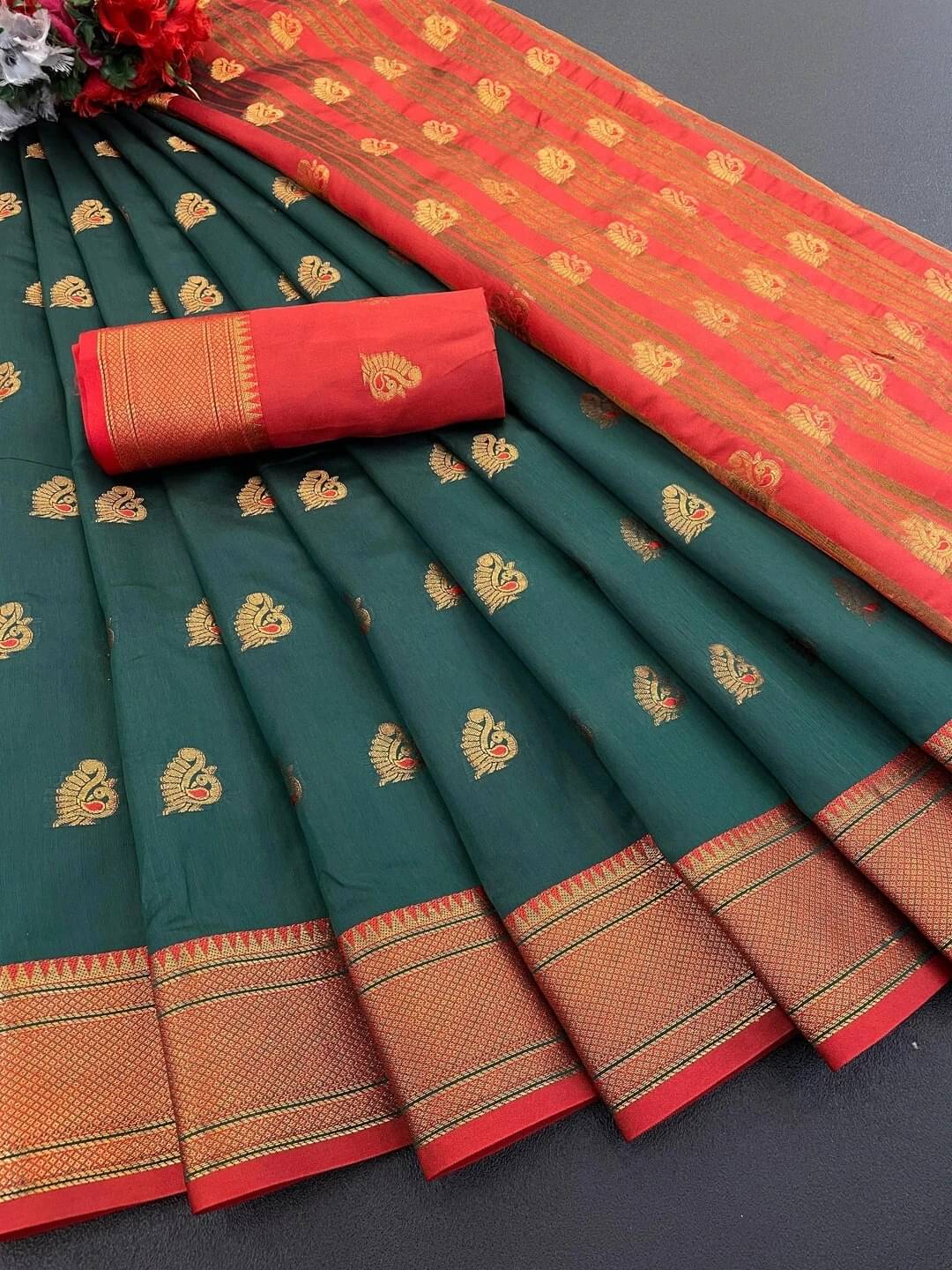     			Krisha Enterprise Silk Woven Regular Saree With Unstitched Blouse Piece ( Green )