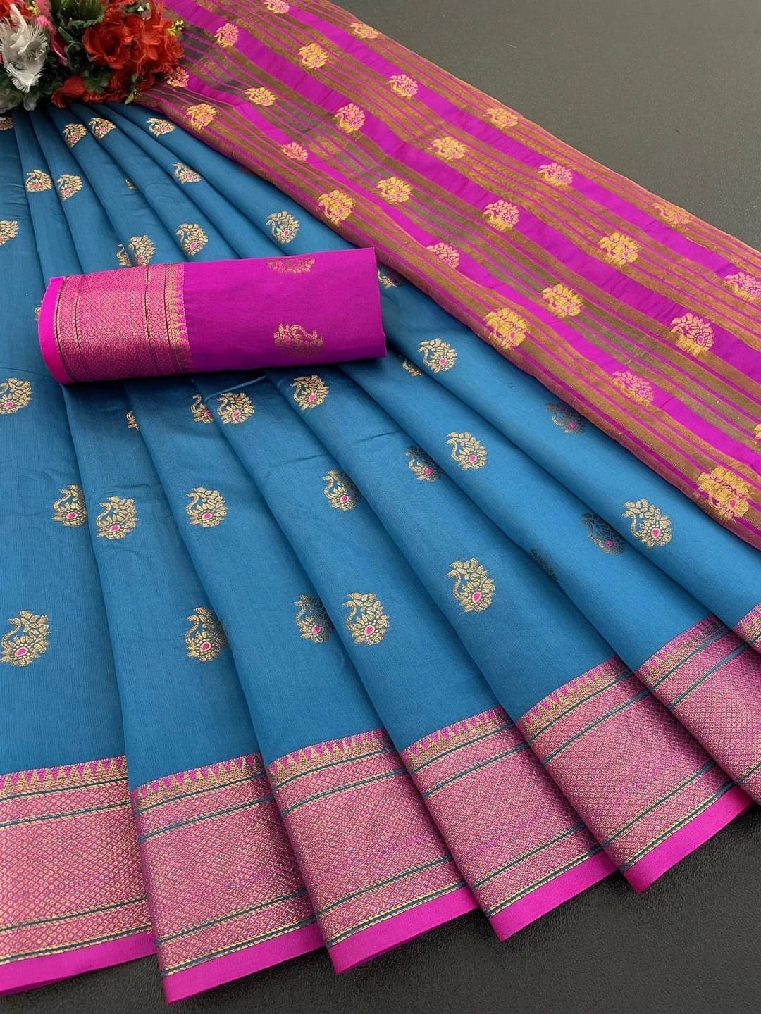     			Krisha Enterprise Silk Woven Regular Saree With Unstitched Blouse Piece ( Purple )