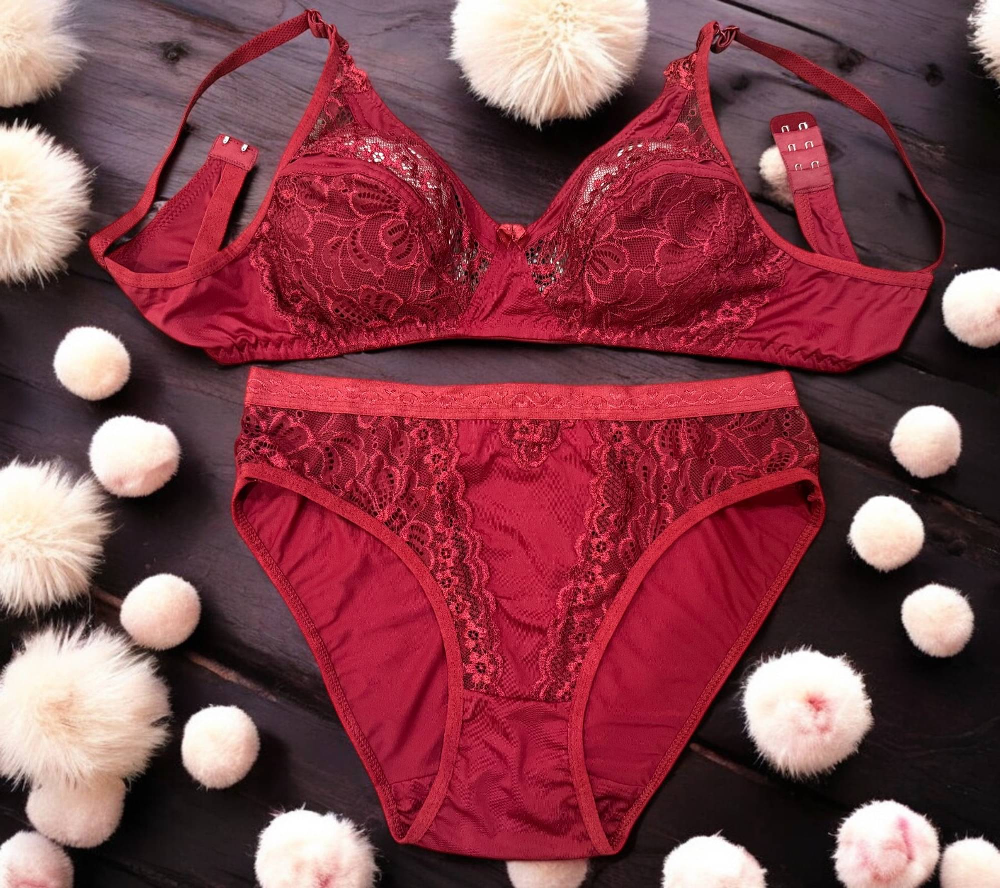     			Piylu Net/Mesh Non Padded Bra & Panty Set ( Maroon , Pack of 1 )