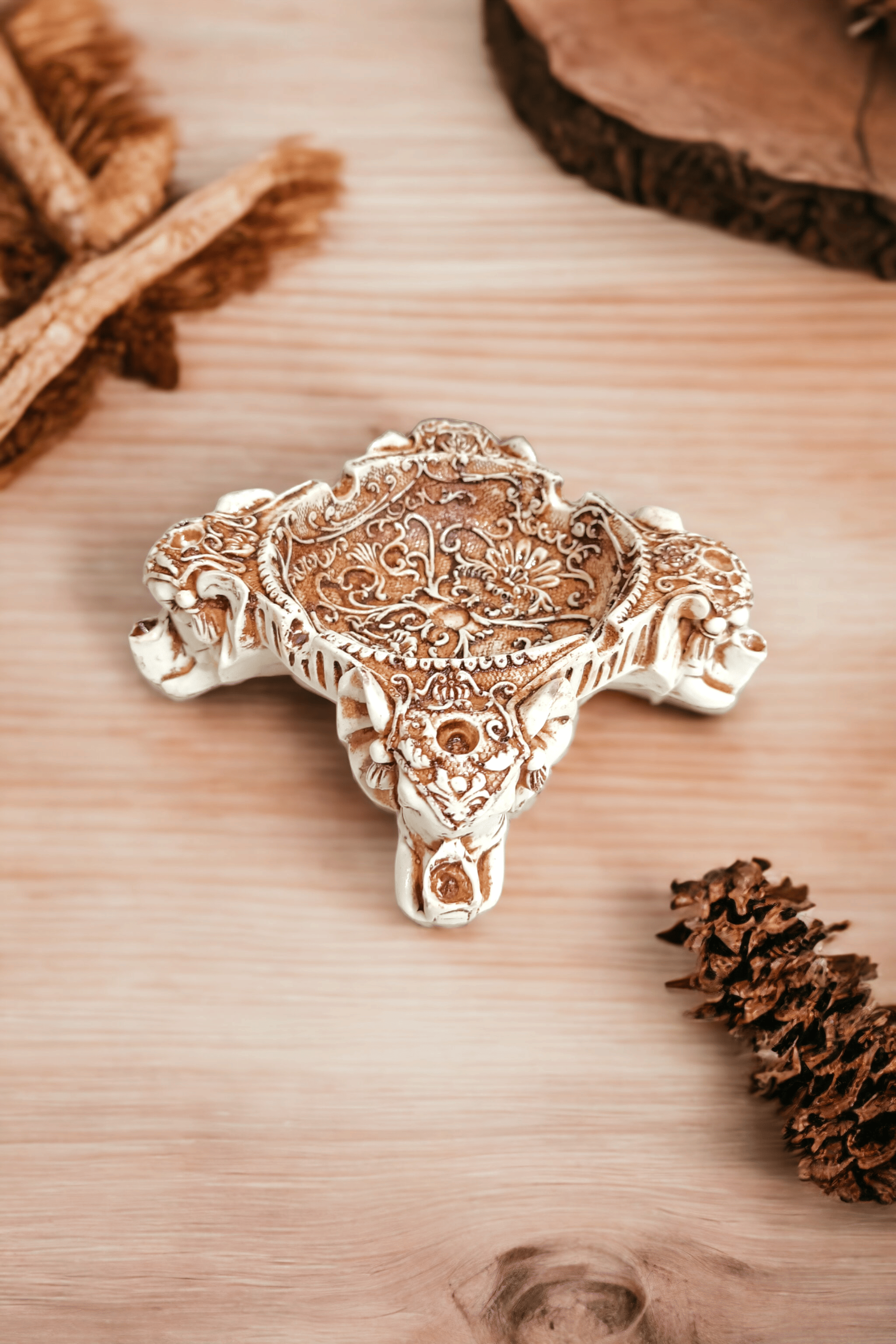 Resin Artistic Elephant Ashtray Home Ornaments for Decorations, Decorative, Figurines for Bar Accessories, Smoking Room Decor for Smokers     			Resin Artistic Elephant Ashtray Home Ornaments for Decorations, Decorative, Figurines for Bar Accessories, Smoking Room Decor for Smokers