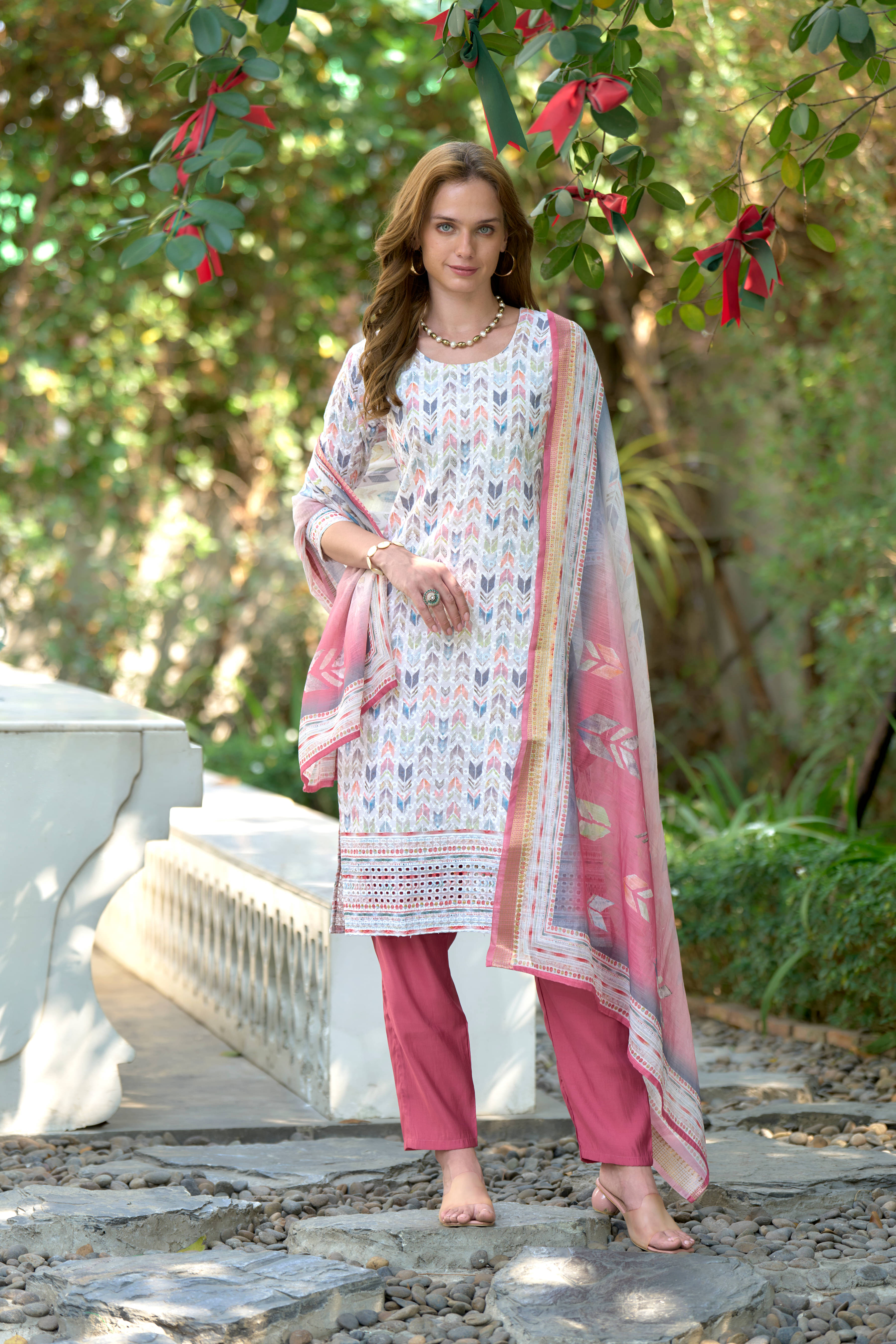 THE52 Women Cotton Embroidered Straight Kurti With Pants ( White ) THE52 Women Cotton Embroidered Straight Kurti With Pants ( White )