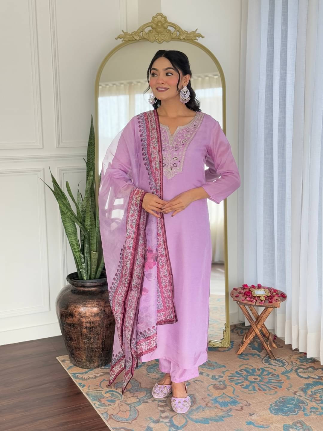 THE52 Women Rayon Embroidered Straight Kurti With Pants ( Lavender ) THE52 Women Rayon Embroidered Straight Kurti With Pants ( Lavender )