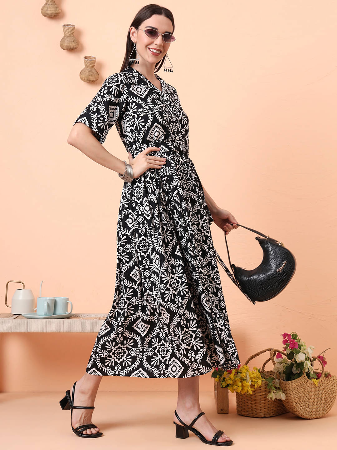     			Tissu Women Rayon Printed Fit & Flare Dress ( Black )