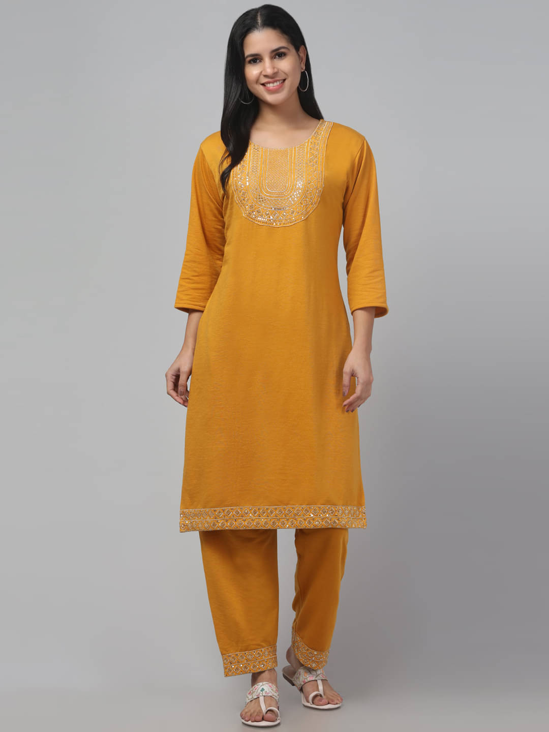     			Trend Level Women Woollen Embellished Straight Kurti ( Mustard )