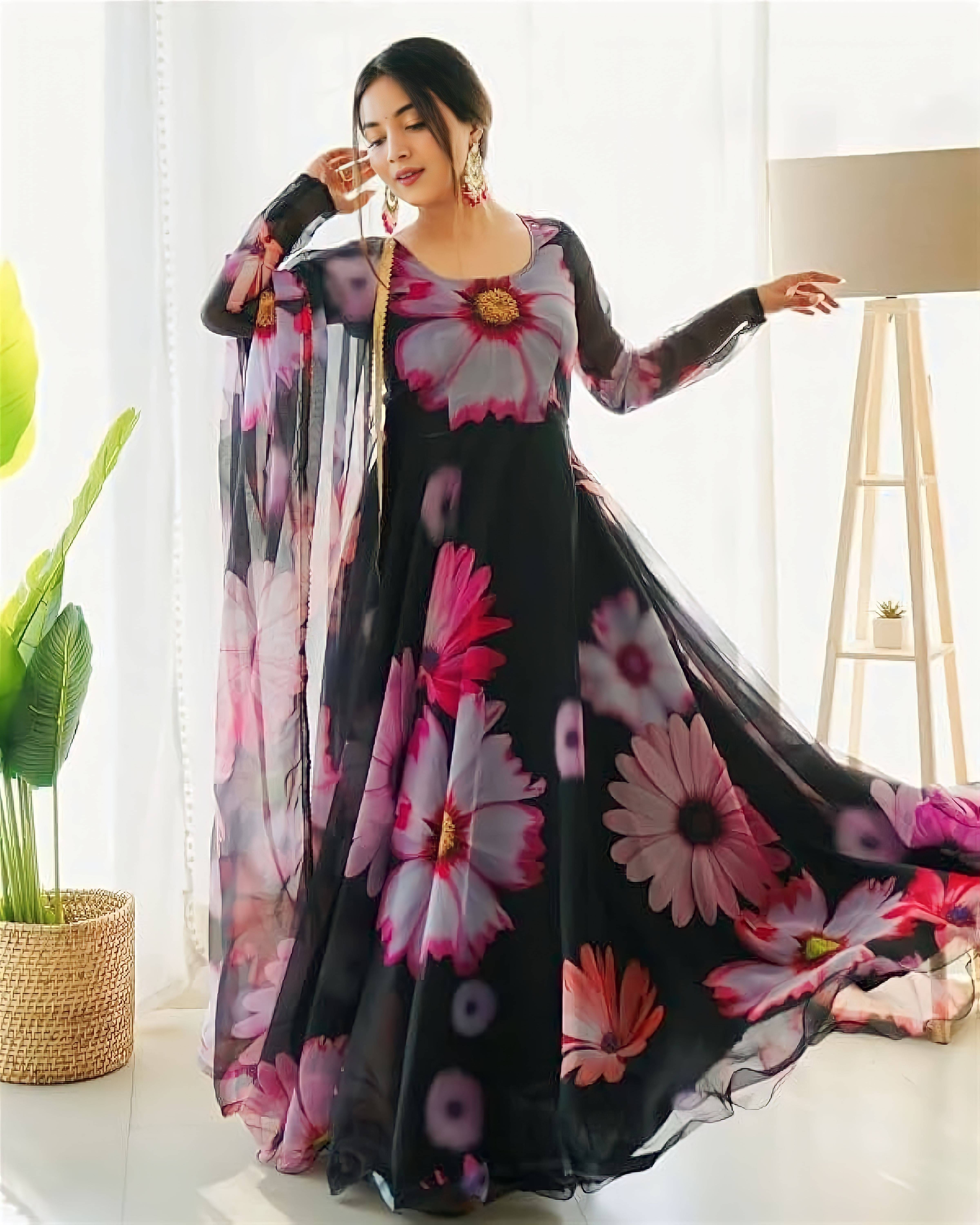     			HELWIN DESINER Women Georgette Anarkali Stitched Ethnic Gown ( Black )
