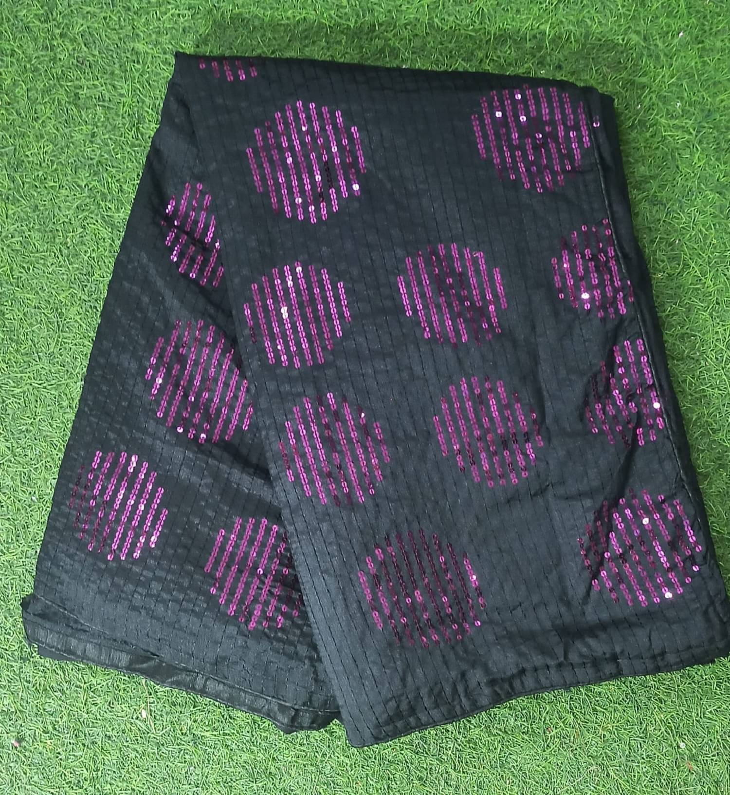 JULEE Georgette Embroidered Regular Saree With Unstitched Blouse Piece ( Purple ) JULEE Georgette Embroidered Regular Saree With Unstitched Blouse Piece ( Purple )