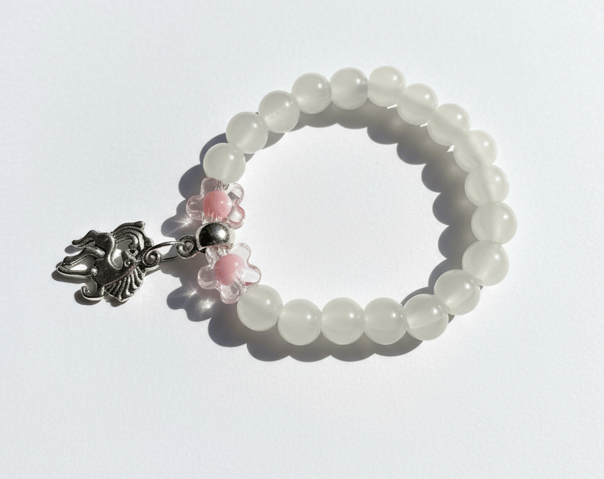     			LifeLily White Bracelet ( Pack of 1 )