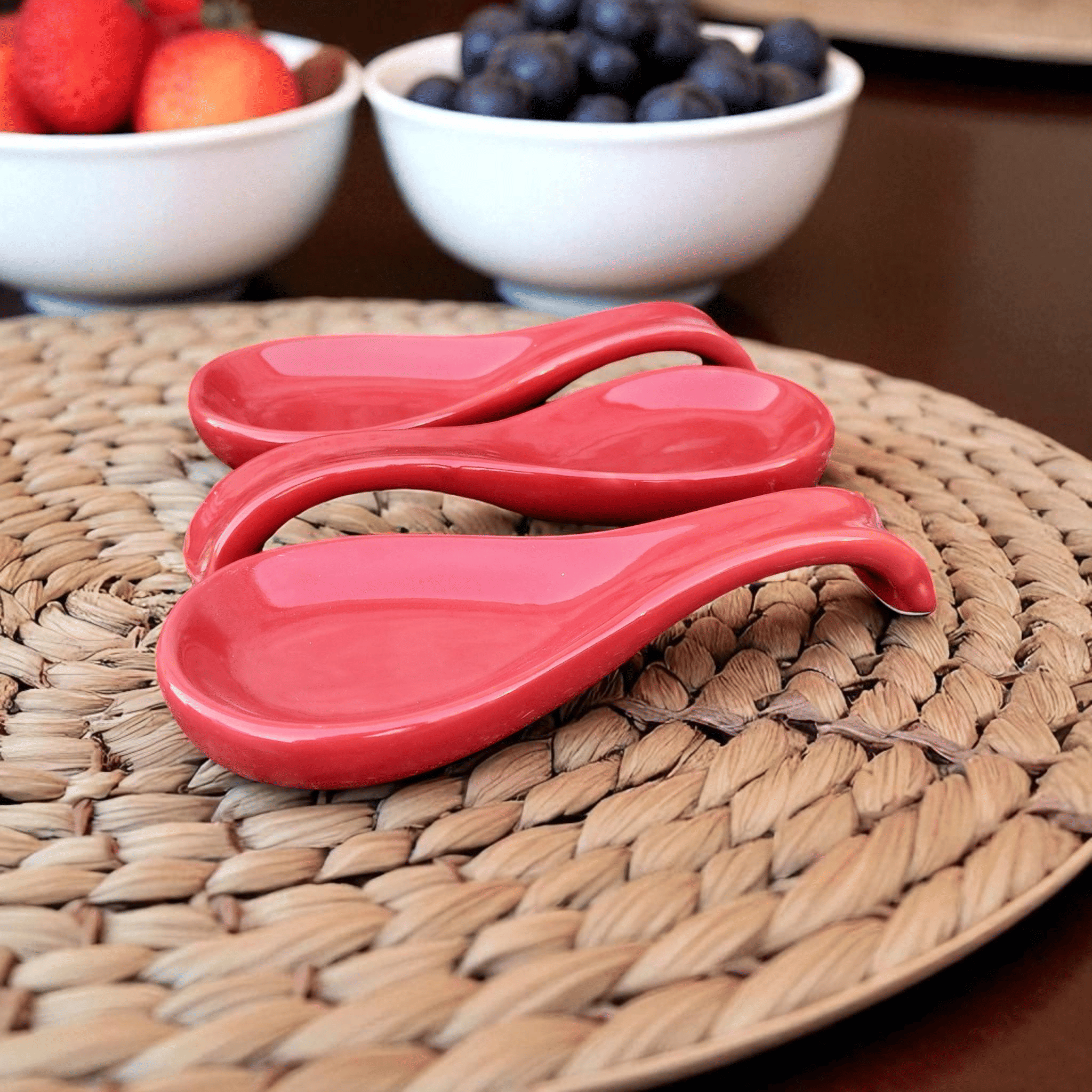     			Malaikah Solid Spn Rst Ceramic Plain Cutlery Holder Red ( Pack of 3 )