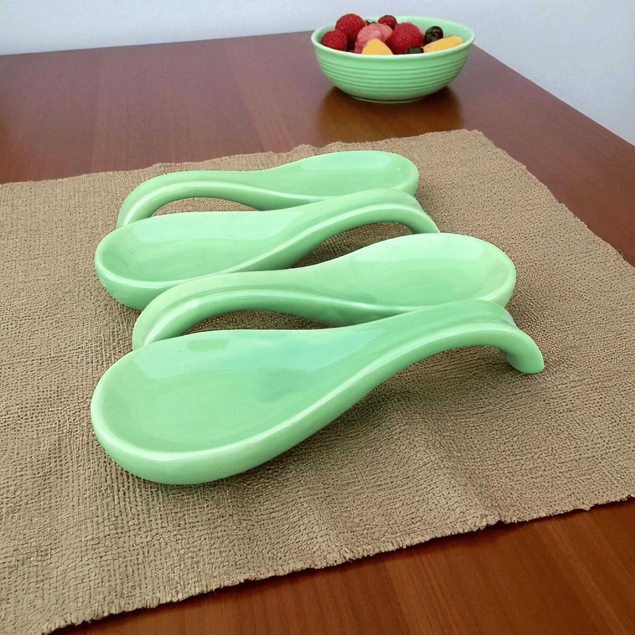 Malaikah Solid Spn Rst Ceramic Plain Cutlery Holder Light Green ( Pack of 4 ) Malaikah Solid Spn Rst Ceramic Plain Cutlery Holder Light Green ( Pack of 4 )