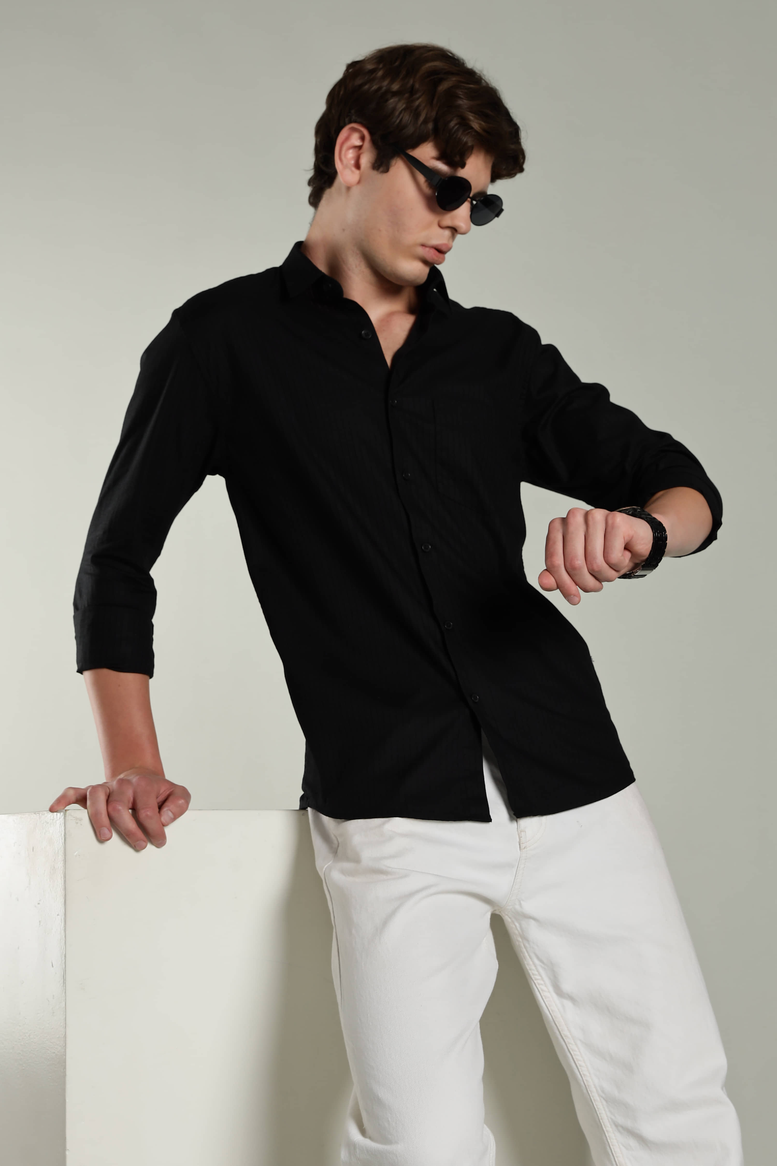 Paul Street Linen Slim Fit Striped Full Sleeves Men's Casual Shirt - Black ( Pack of 1 )