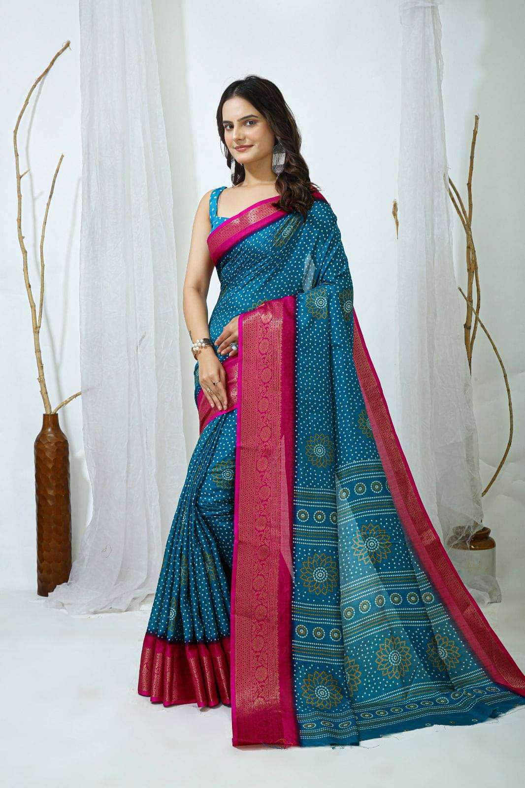 Rangtulika Ethnics Cotton Printed Banarasi saree With Unstitched Blouse Piece ( Teal ) Rangtulika Ethnics Cotton Printed Banarasi saree With Unstitched Blouse Piece ( Teal )