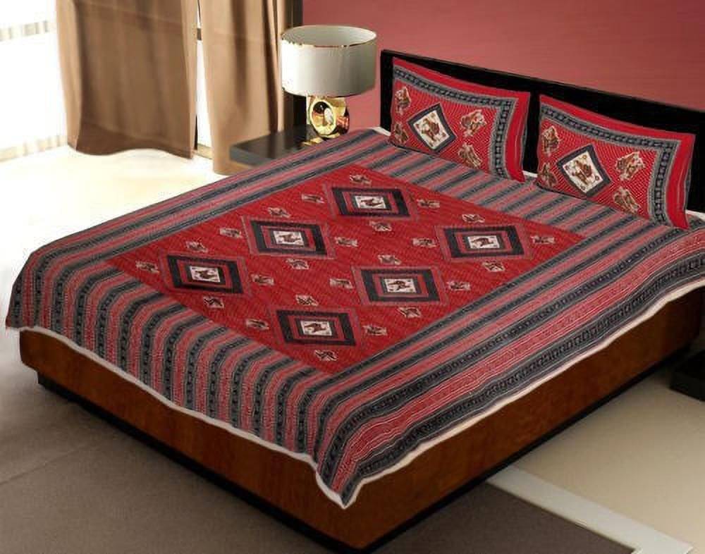     			WAR TRADE Cotton 1 Double Bedsheet with 2 Pillow Covers ( Maroon )