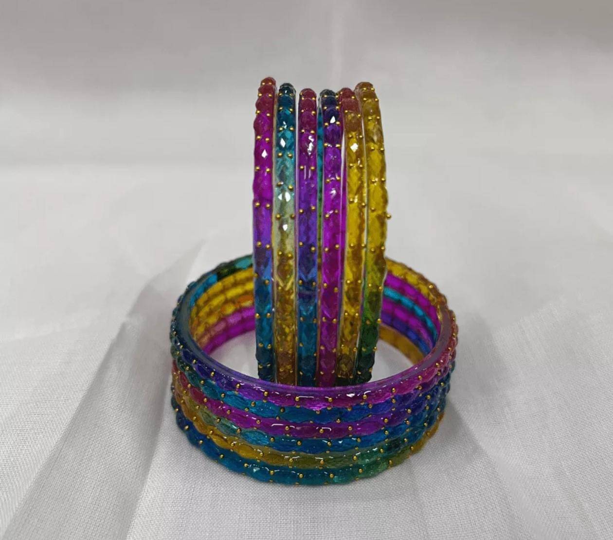     			Divine glaas Multicolor Bangle Set ( Pack of 12 )