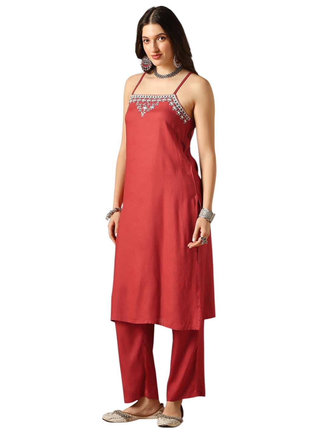     			Globus Women Rayon Solid Straight Kurti With Pants ( Rust )