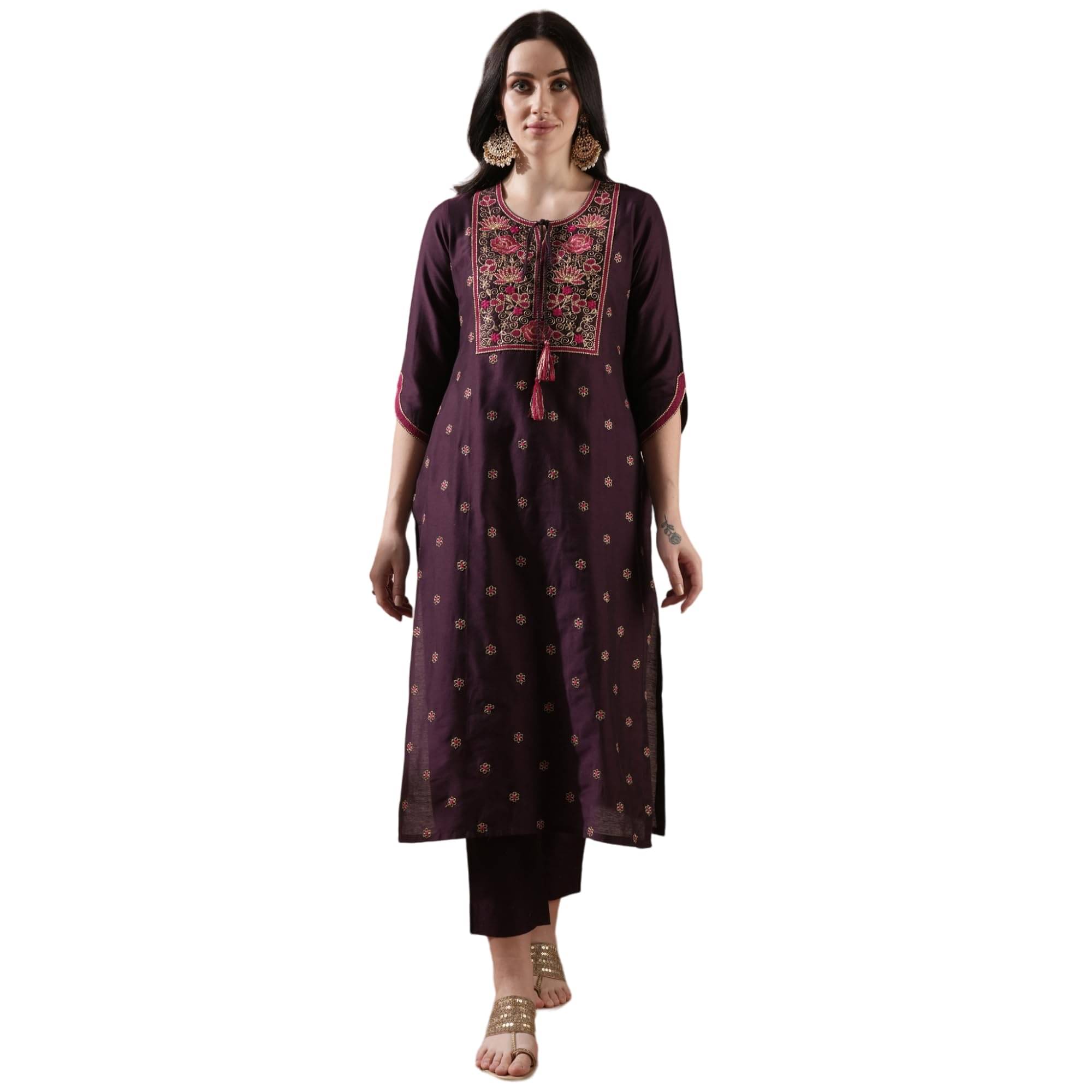 Globus Women Viscose Printed Straight Kurti With Pants ( Purple )     			Globus Women Viscose Printed Straight Kurti With Pants ( Purple )